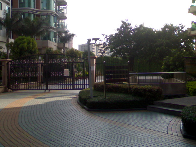 皇御苑四期 温馨舒适2室带阳台 家电全齐 仅租