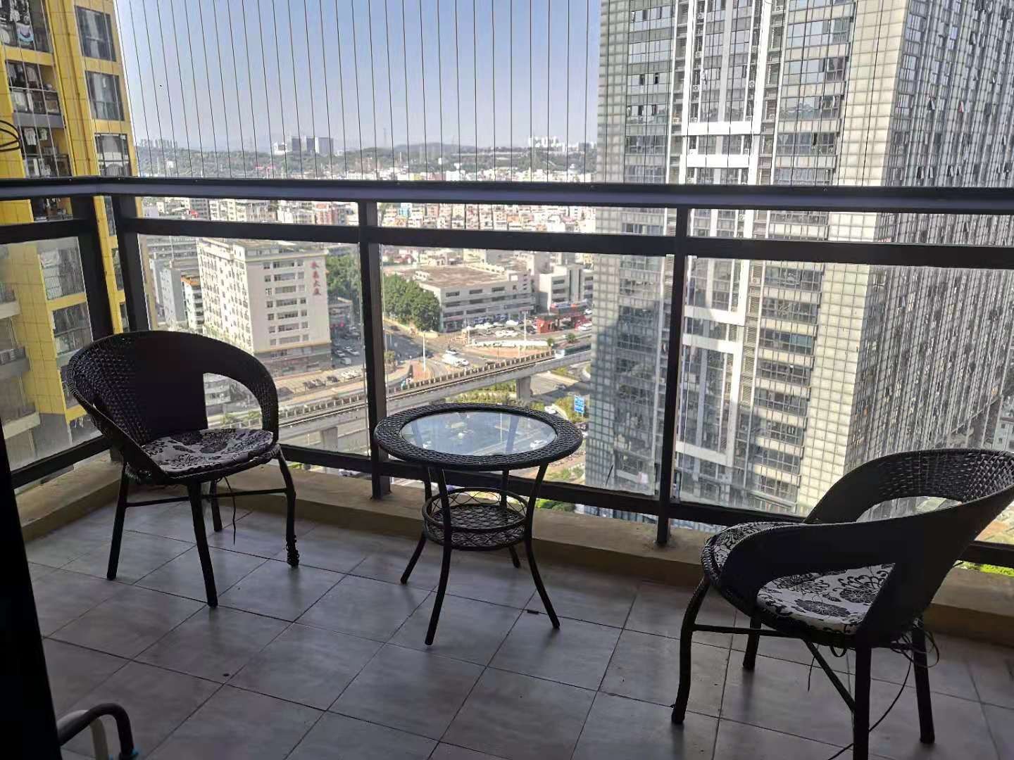 深圳英郡年华三期二手房房源图片