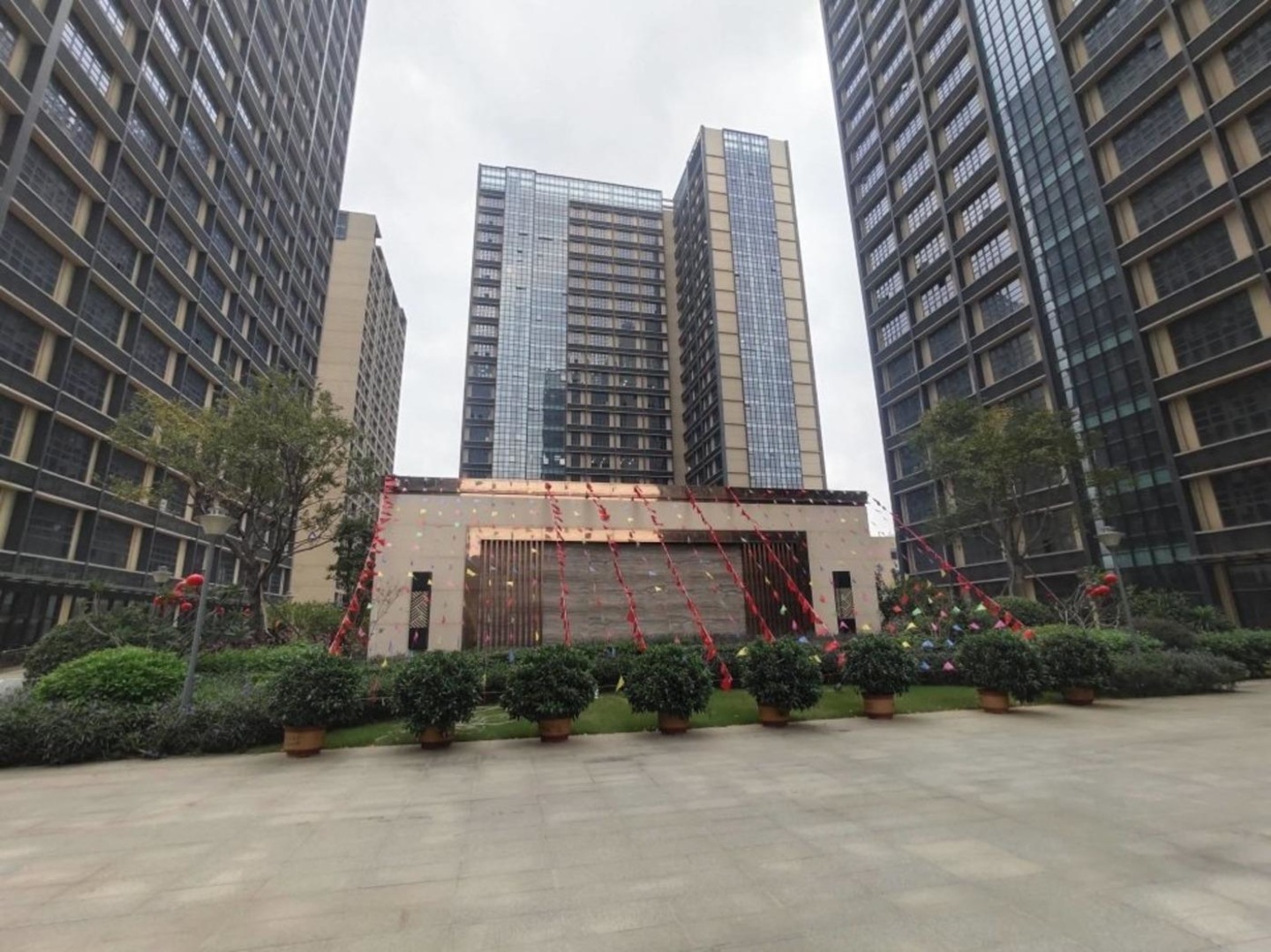 深圳和谷山汇城二手房房源图片