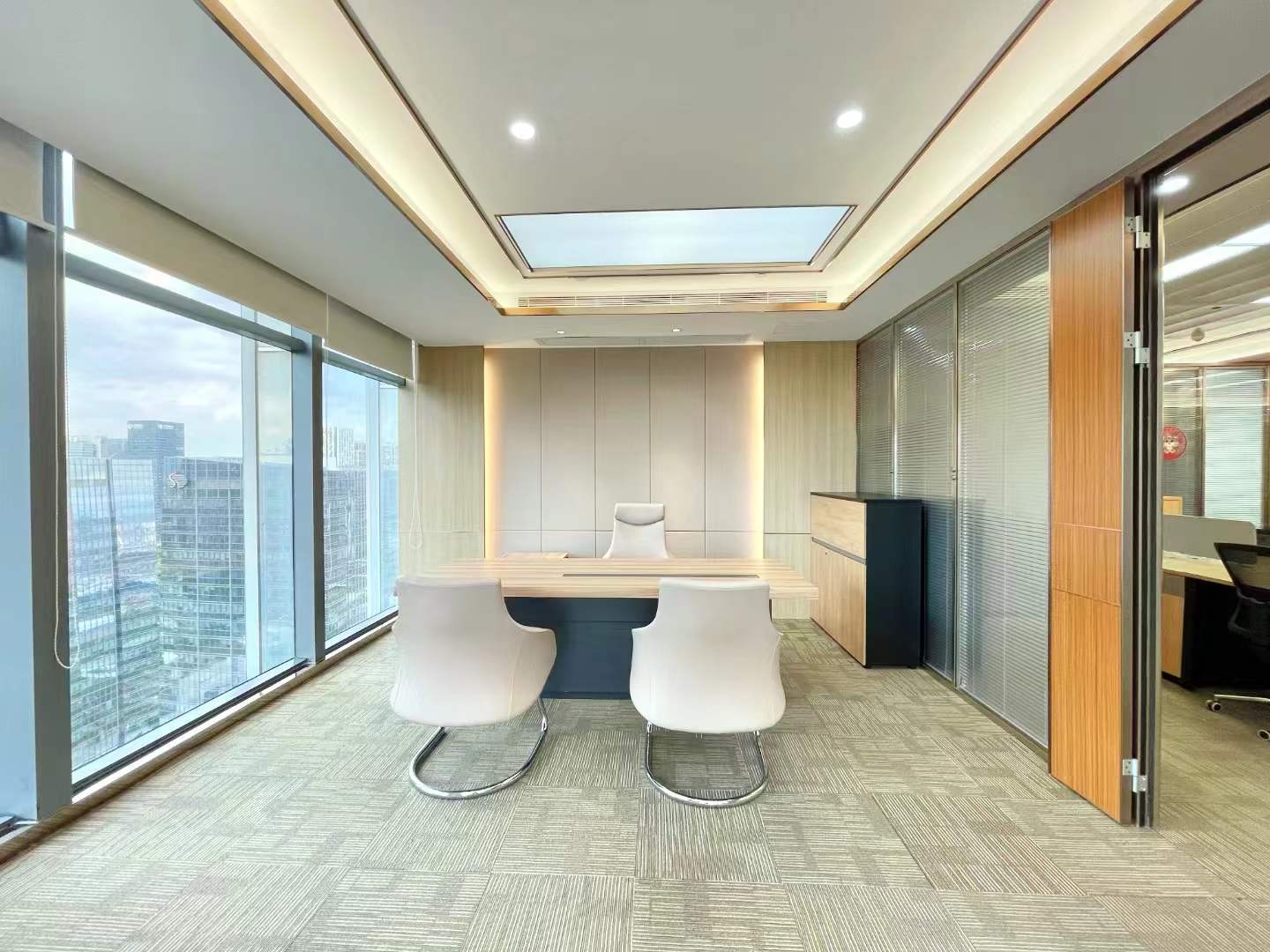 深圳荣超经贸中心二手房房源图片