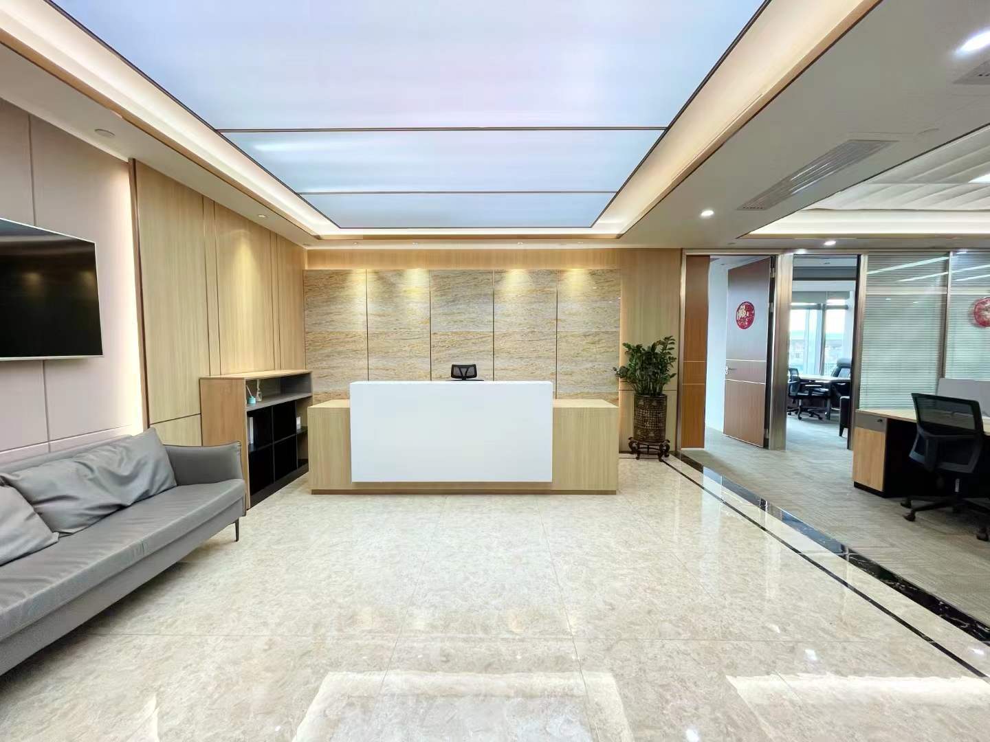 深圳荣超经贸中心二手房房源图片