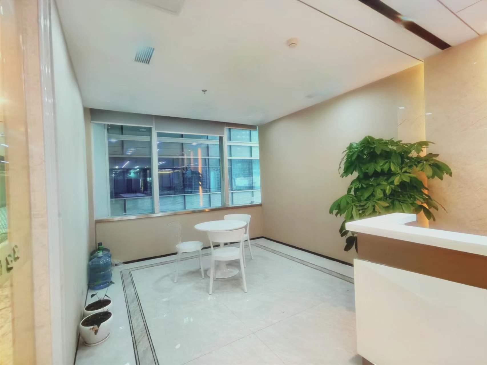 深圳中国凤凰大厦二手房房源图片