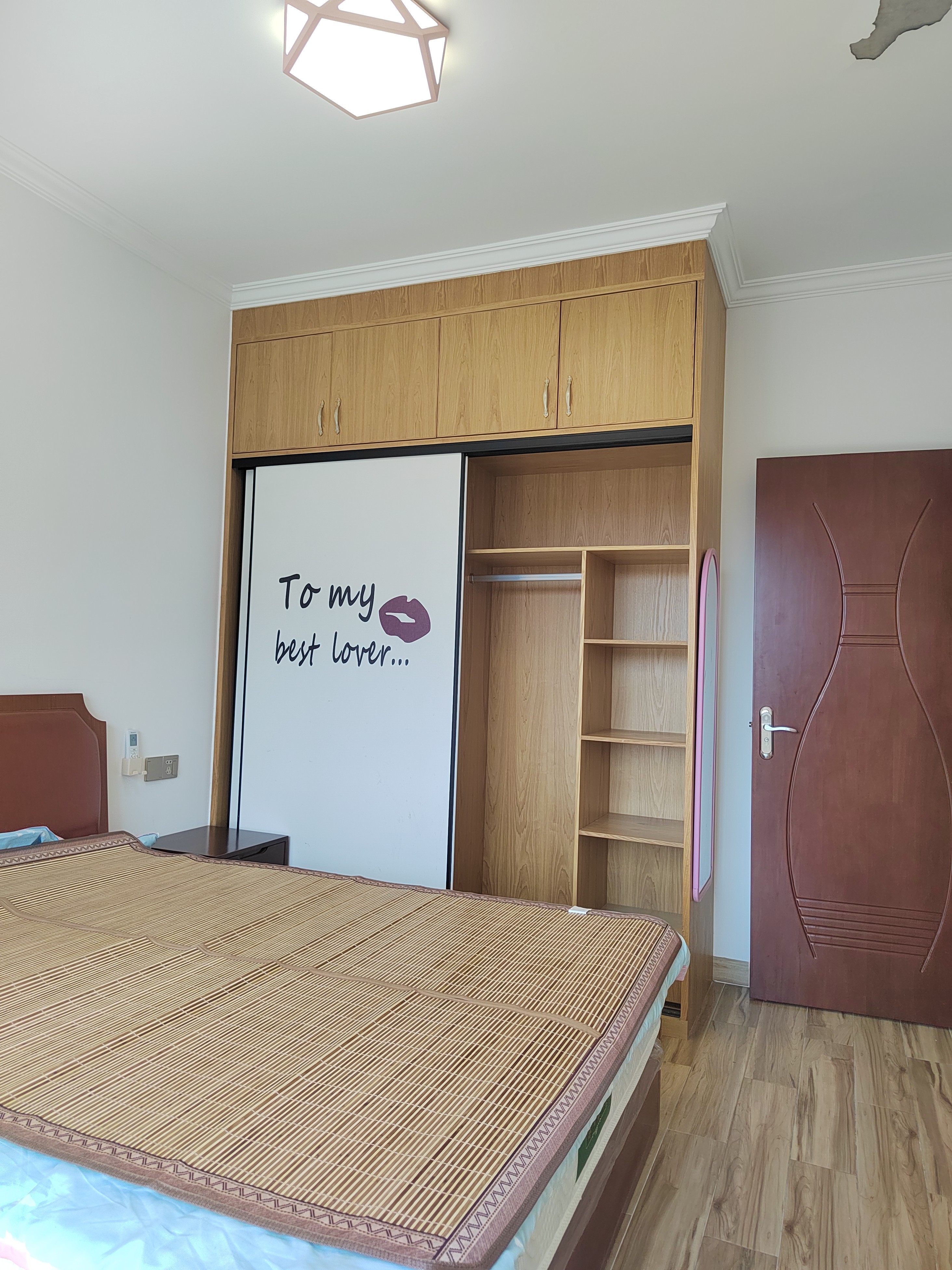 深圳英郡年华三期二手房房源图片