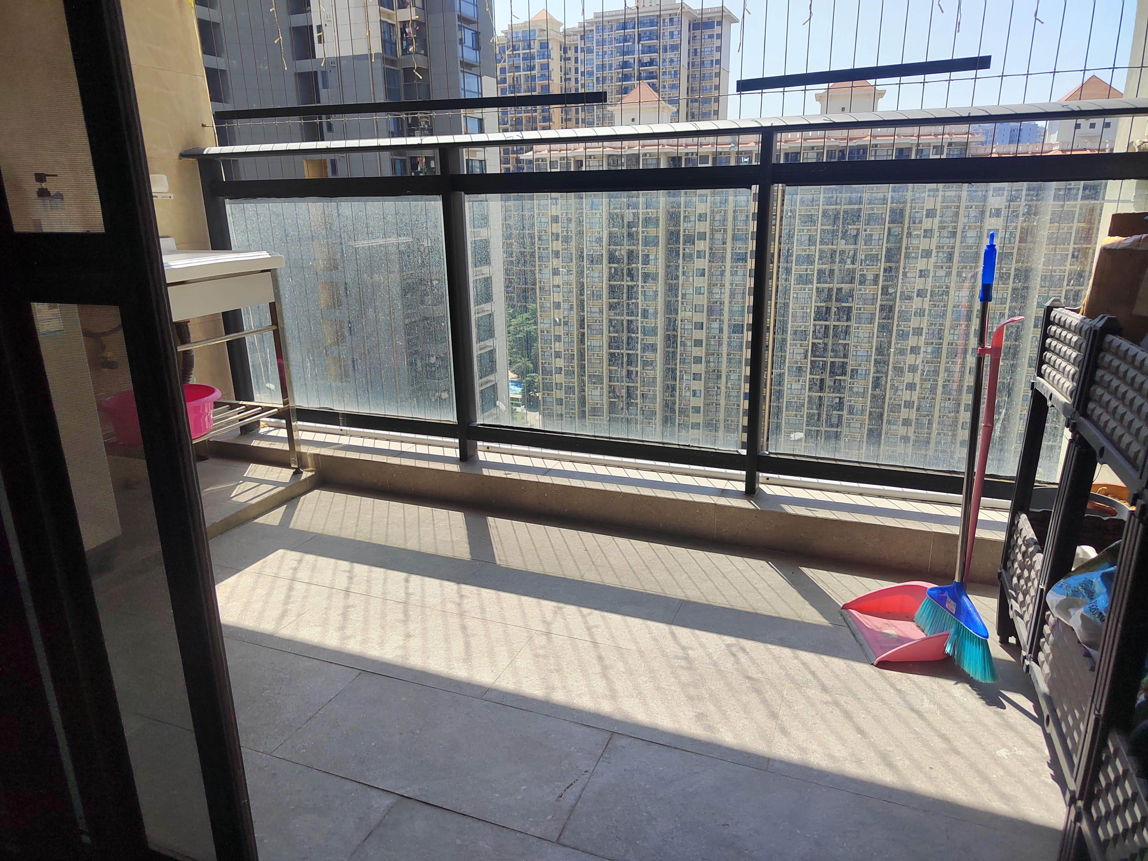 深圳英郡年华三期二手房房源图片