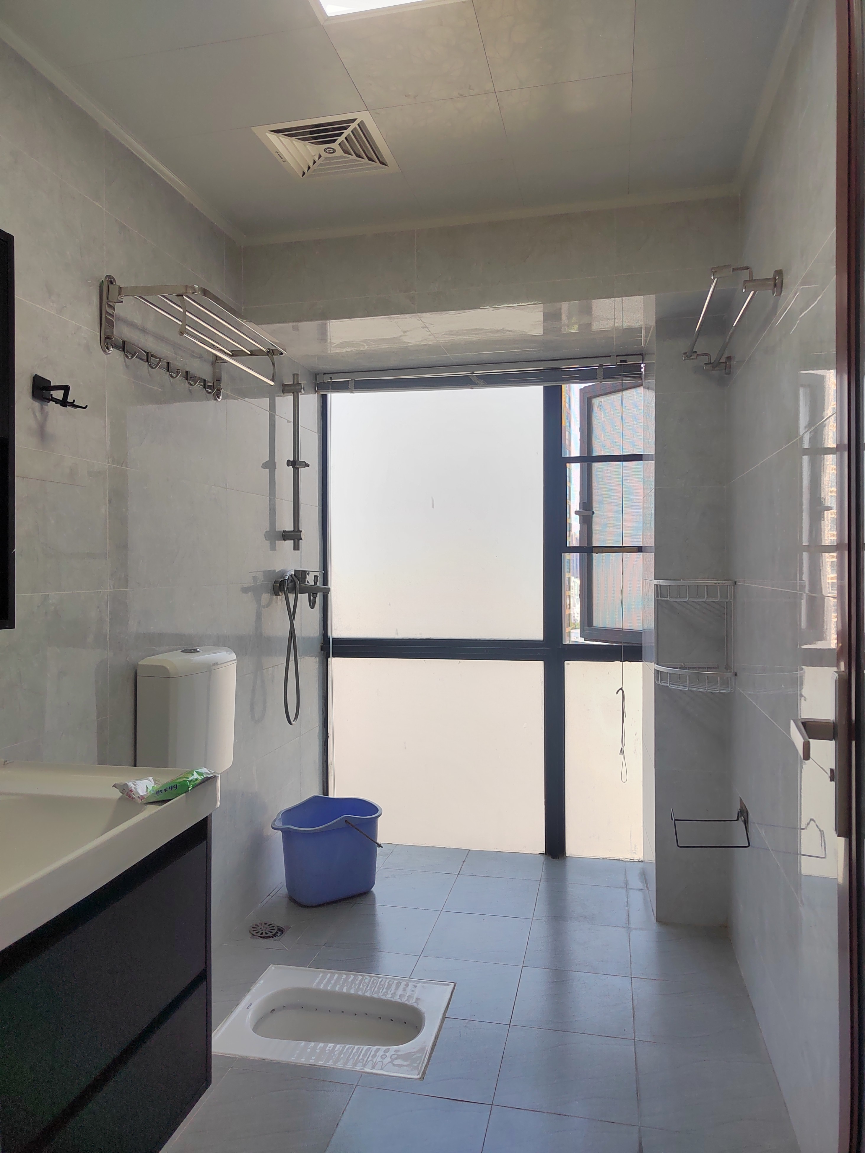 深圳英郡年华三期二手房房源图片