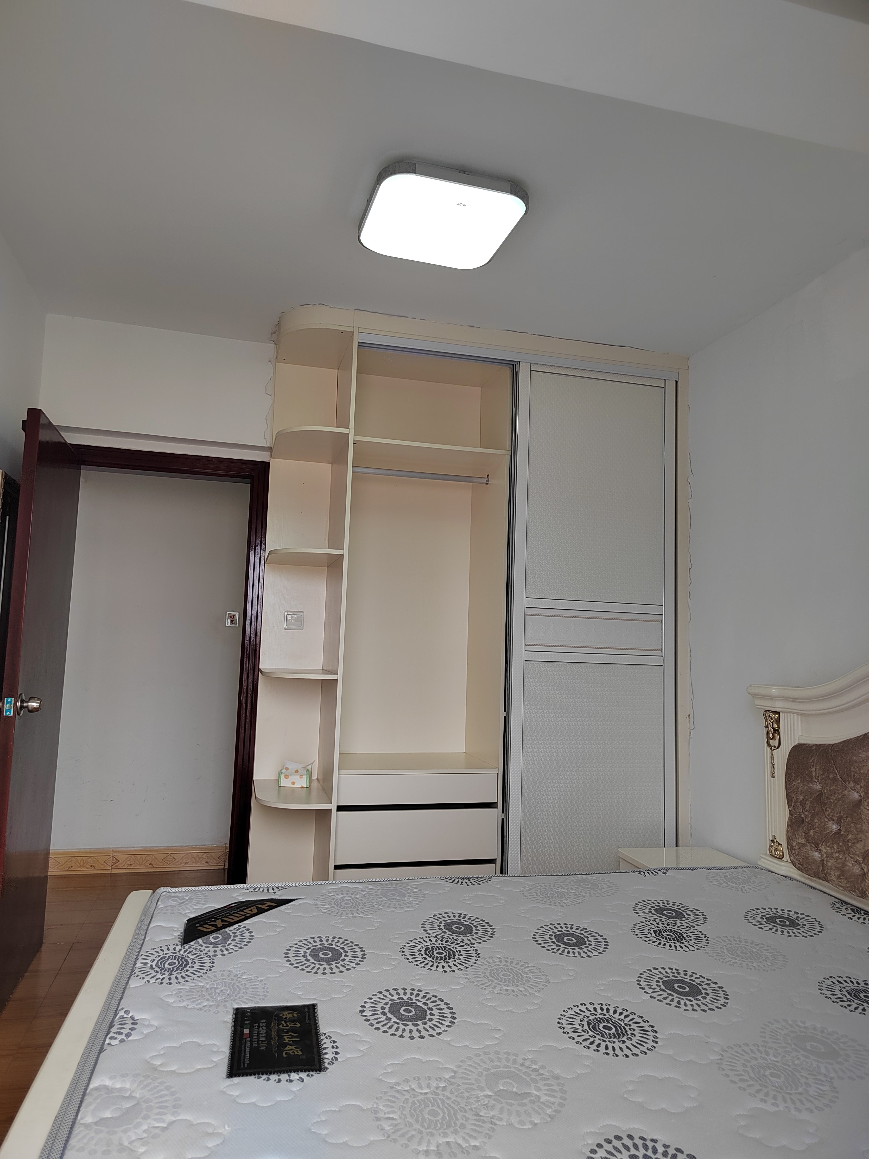 深圳英郡年华二手房房源图片