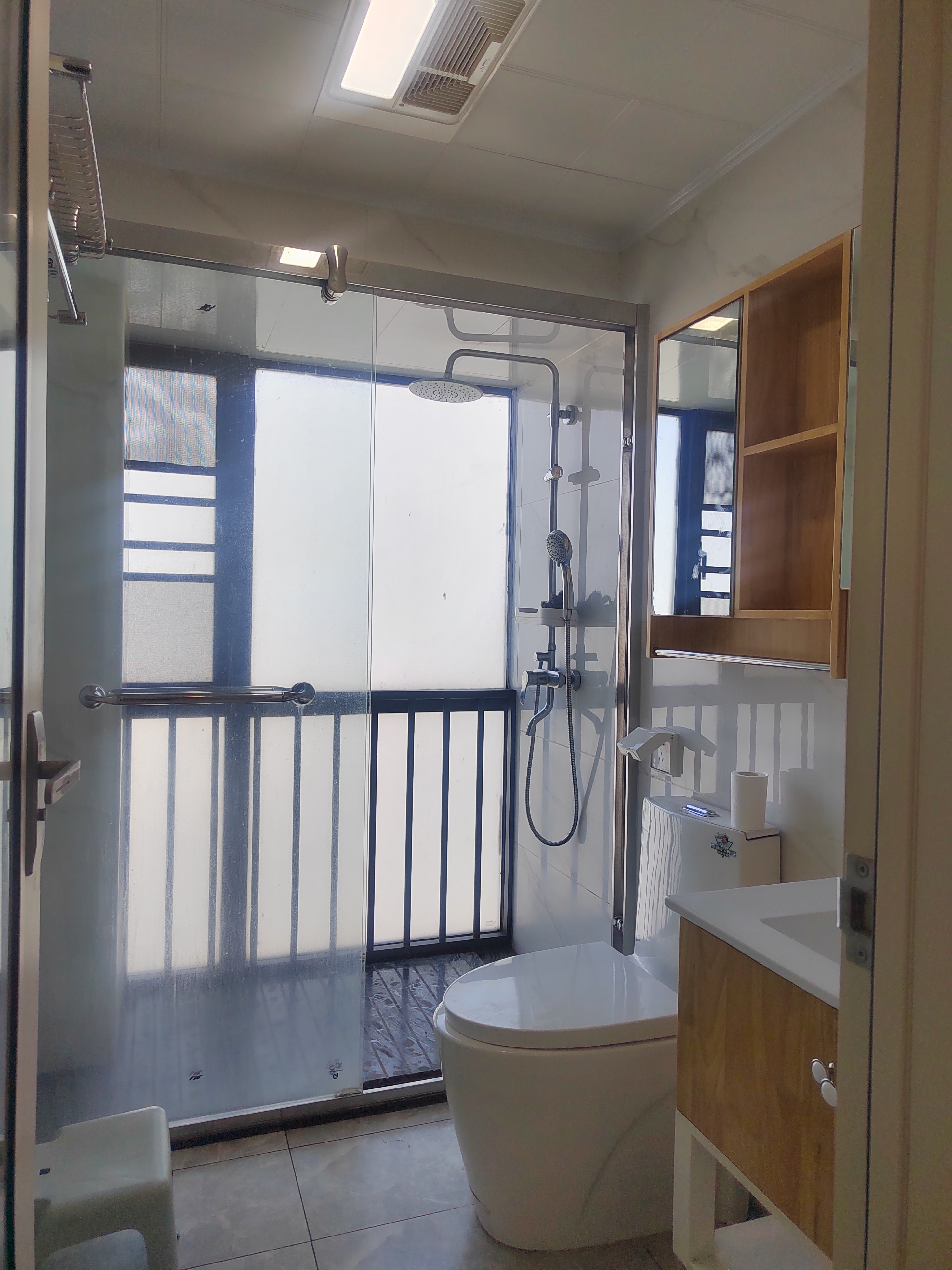 深圳英郡年华三期二手房房源图片