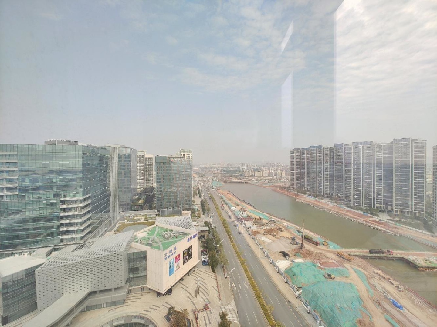 深圳会展湾中港广场二手房房源图片
