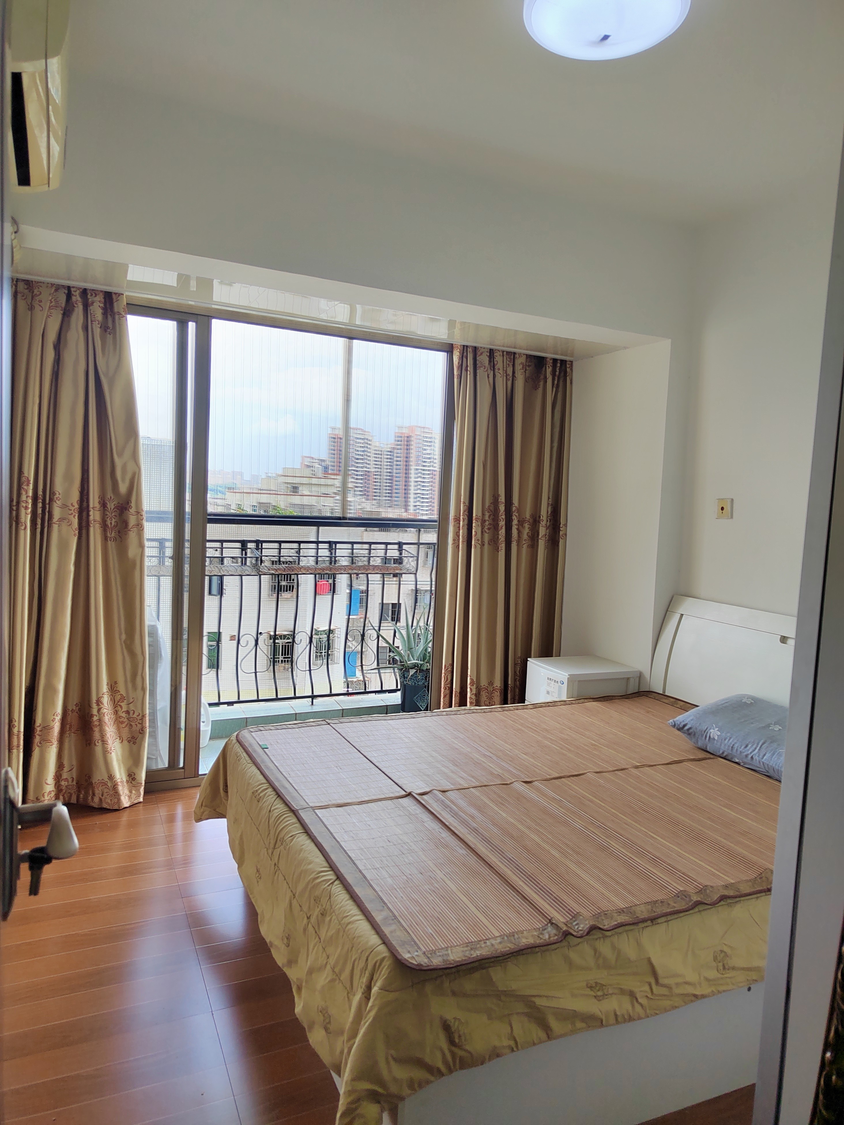 深圳英郡年华花园二期二手房房源图片