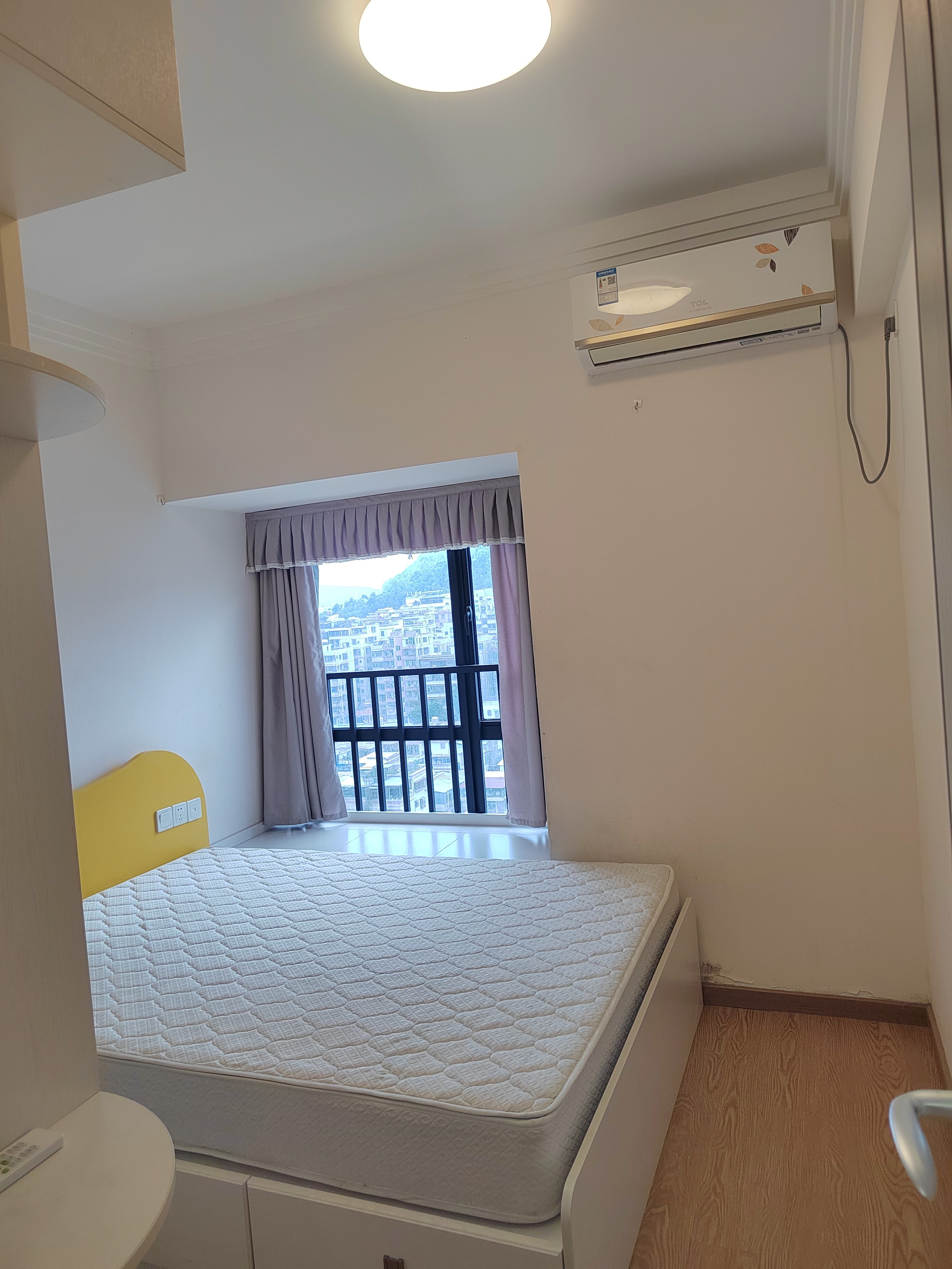 深圳倚龙华庭二手房房源图片