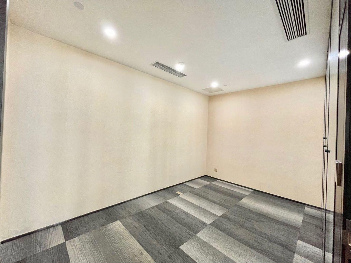 深圳荣超经贸中心二手房房源图片