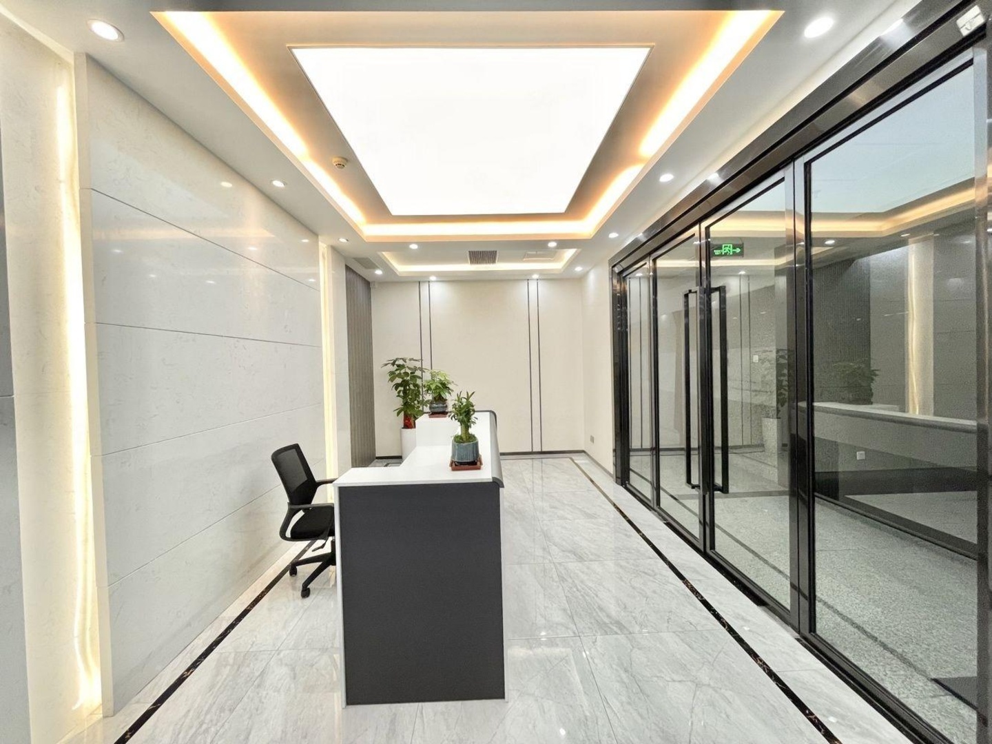 深圳中国凤凰大厦二手房房源图片