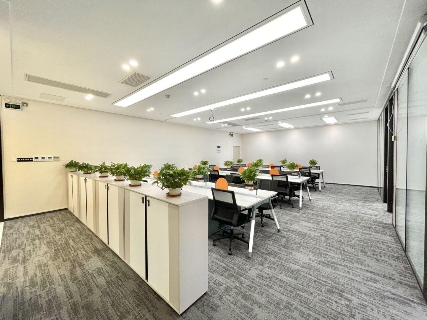 深圳中国凤凰大厦二手房房源图片