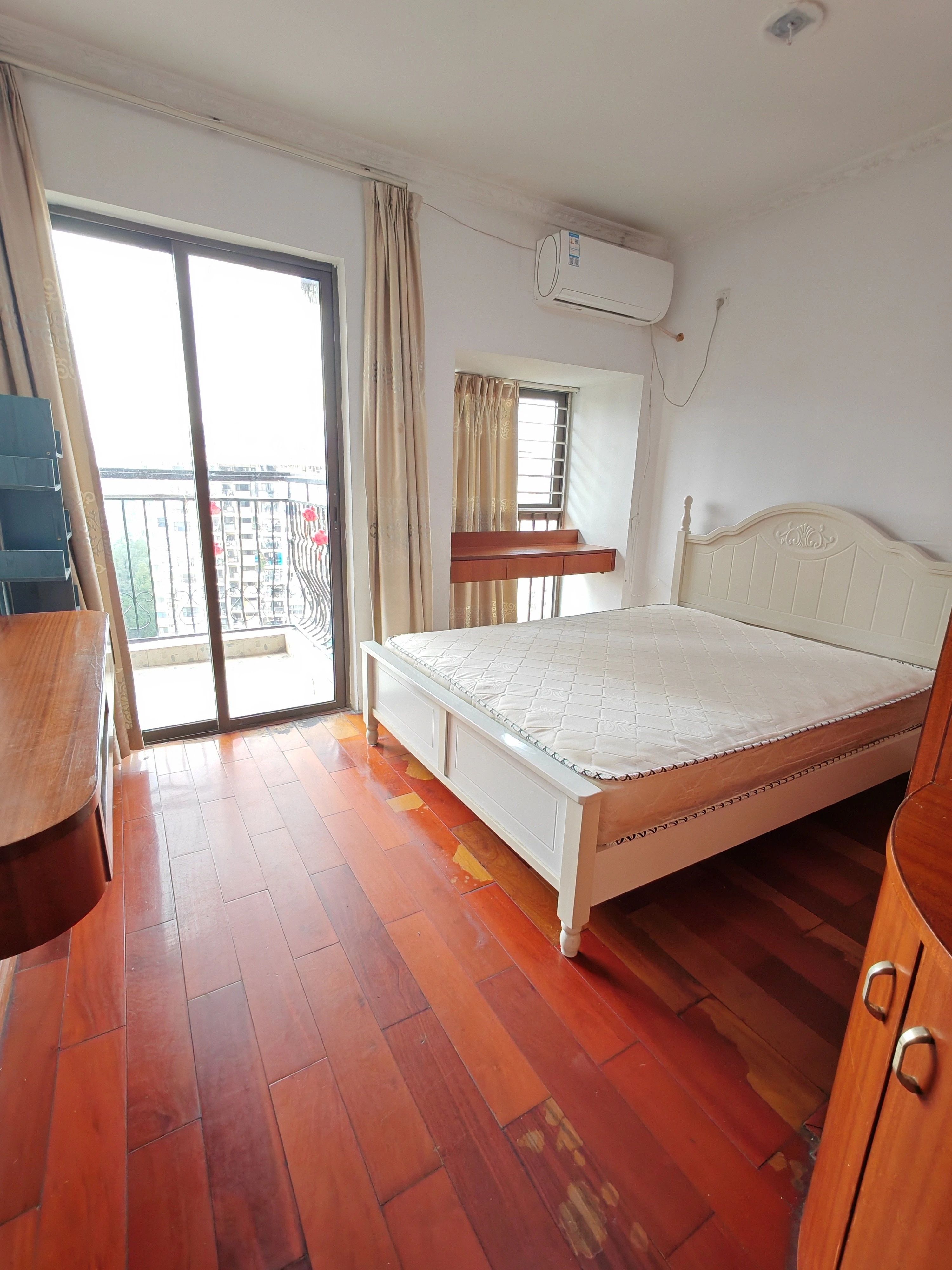 深圳英郡年华花园一期二手房房源图片