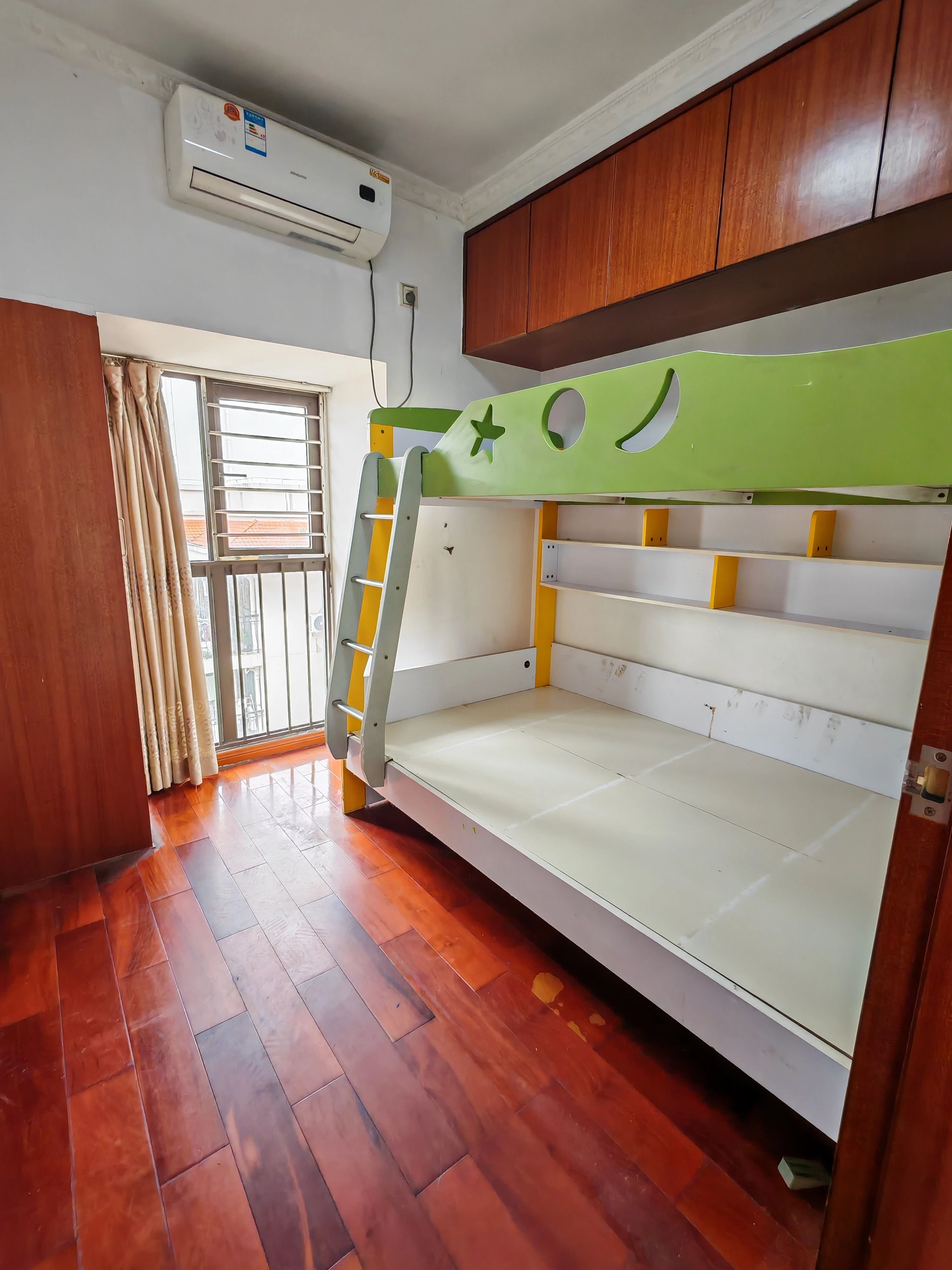 深圳英郡年华花园一期二手房房源图片