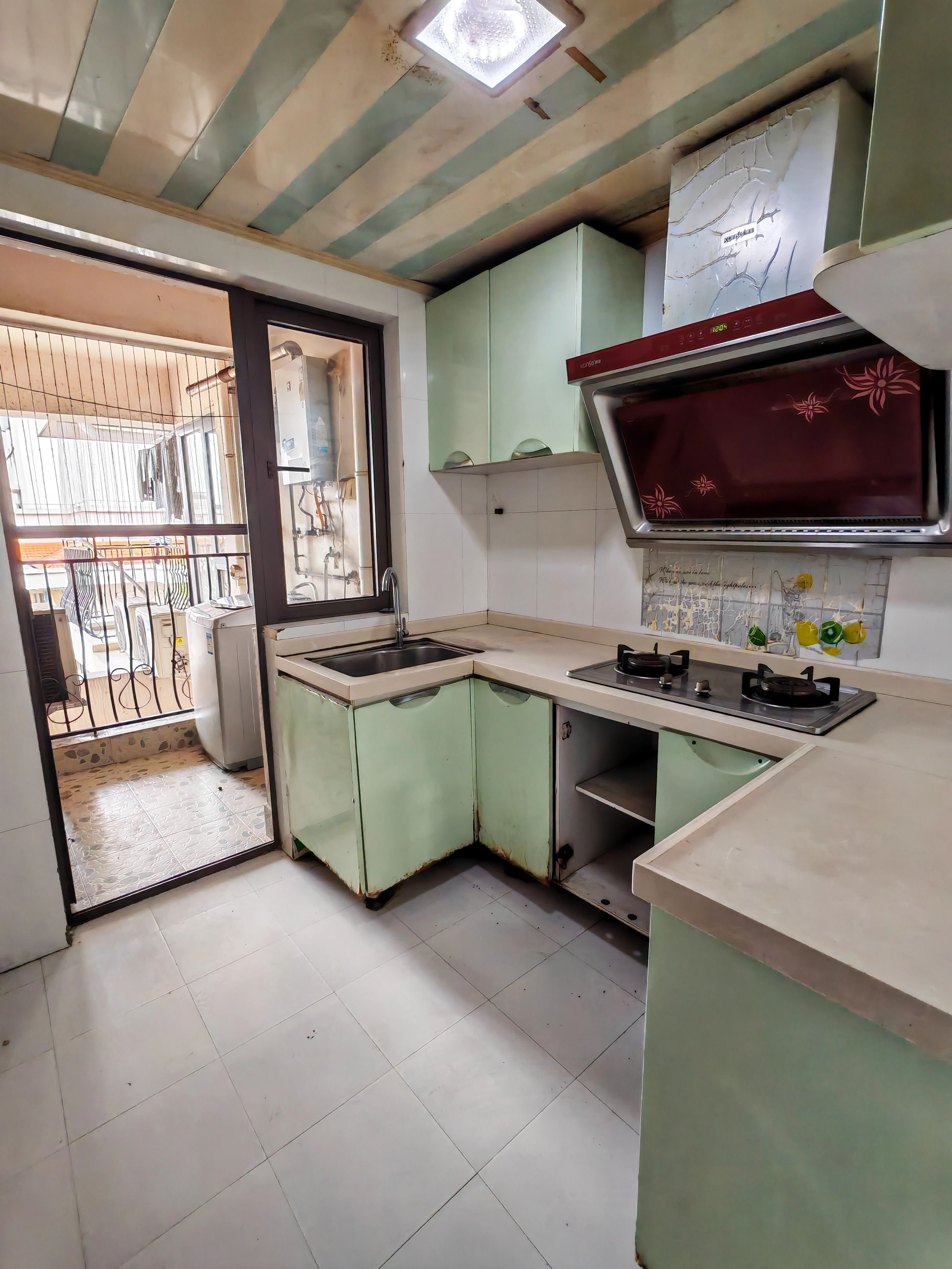 深圳英郡年华花园一期二手房房源图片