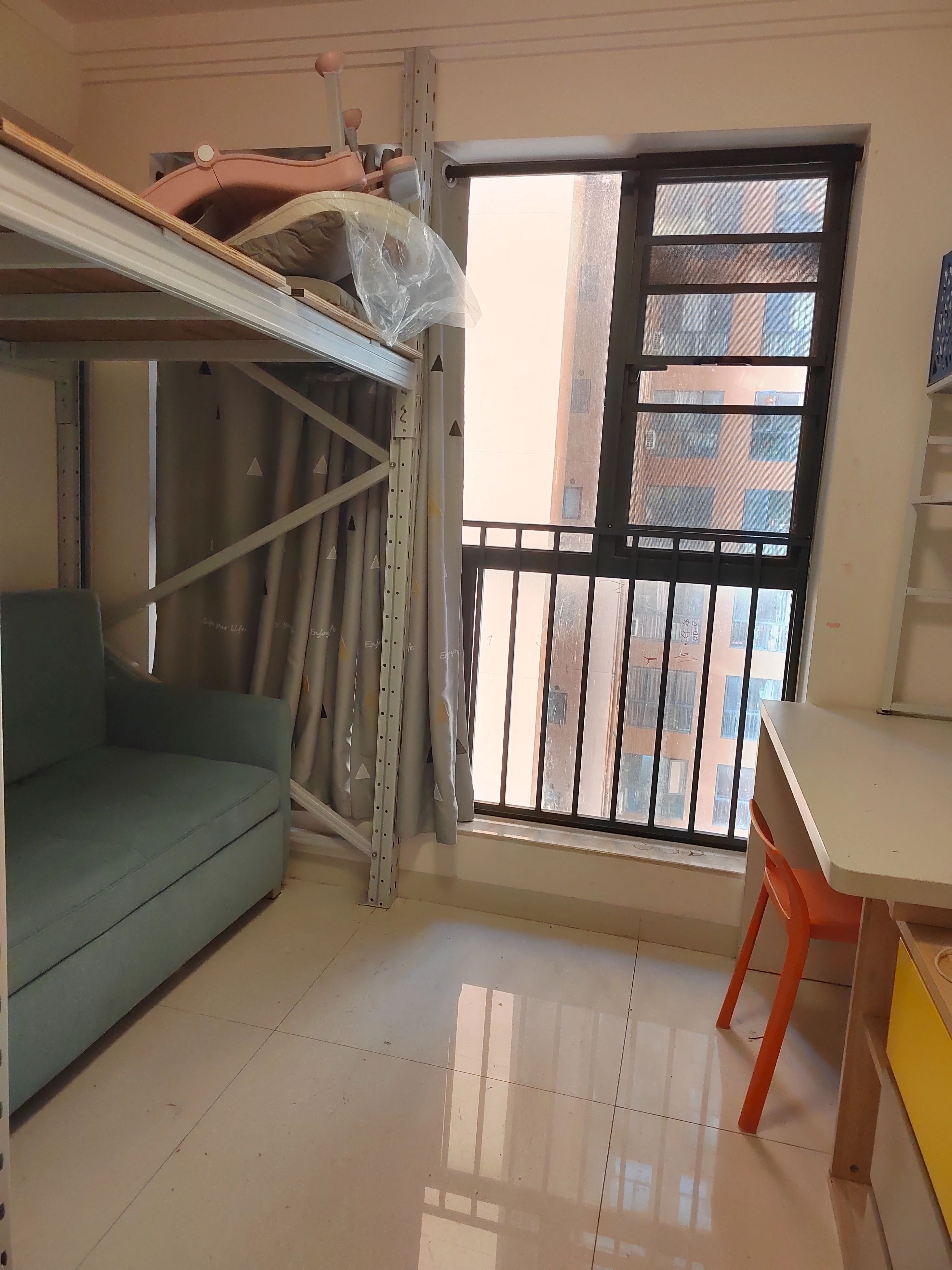 深圳倚龙华庭二手房房源图片