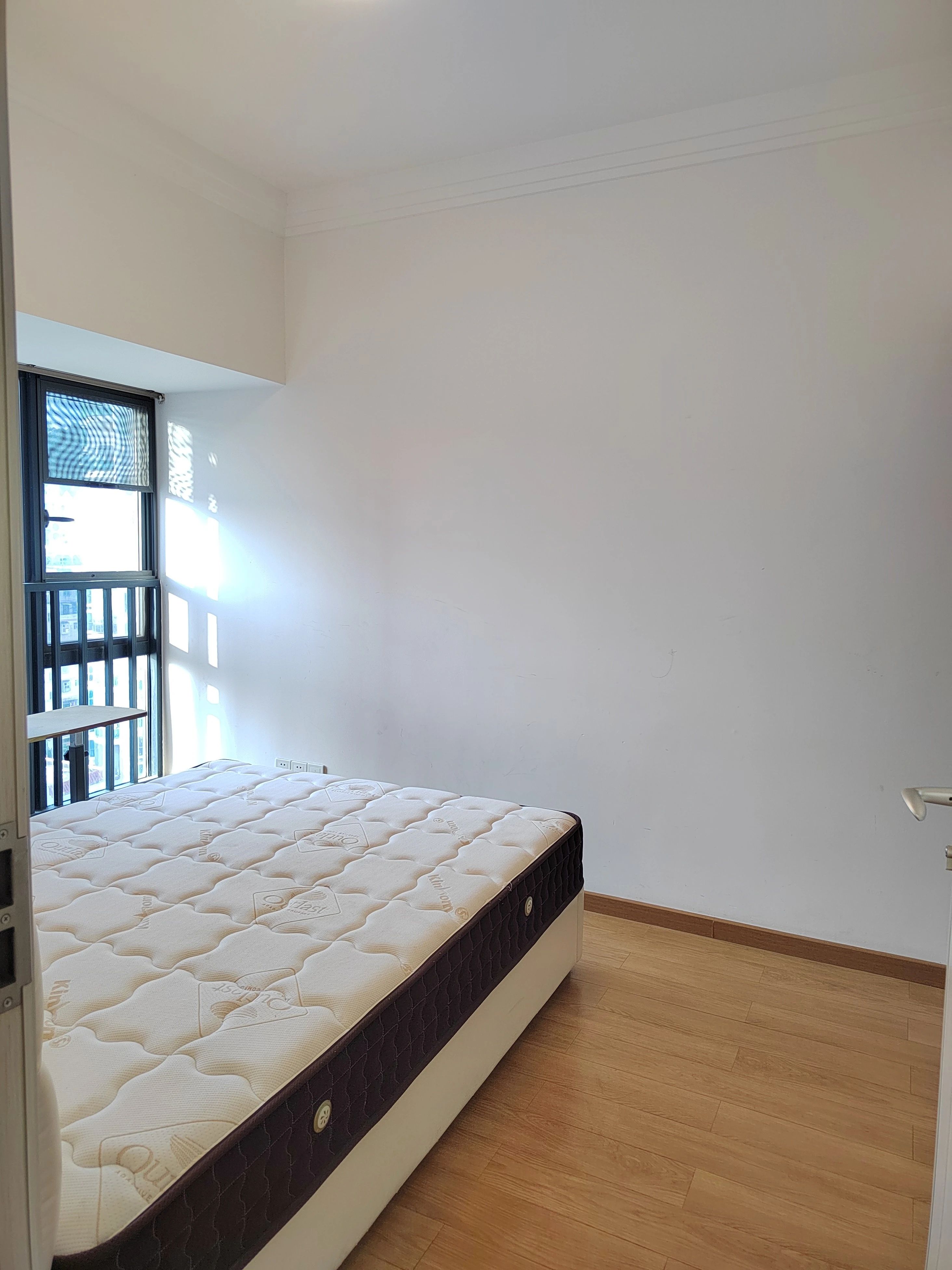 深圳倚龙华庭二手房房源图片