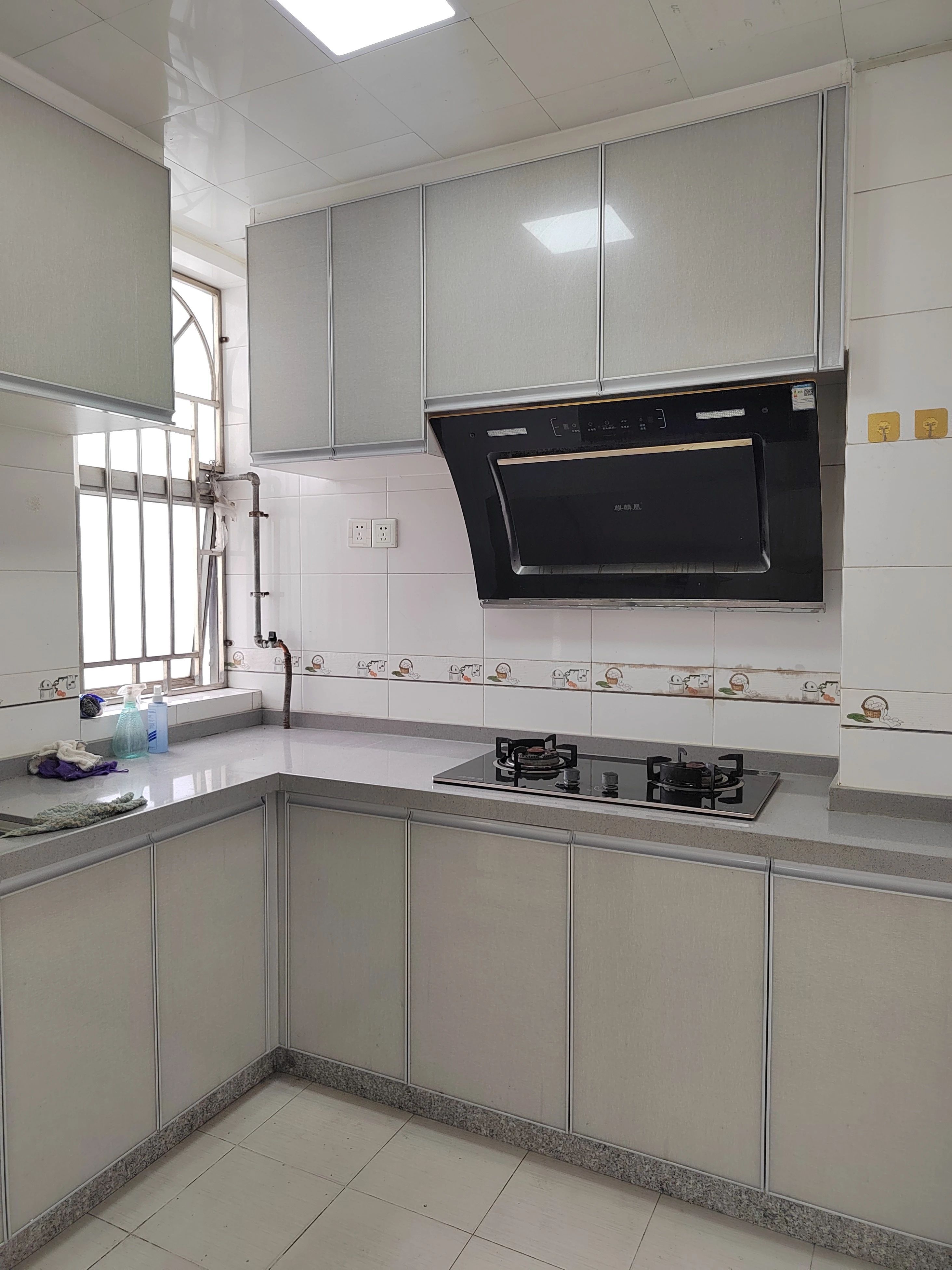 深圳知春里二手房房源图片