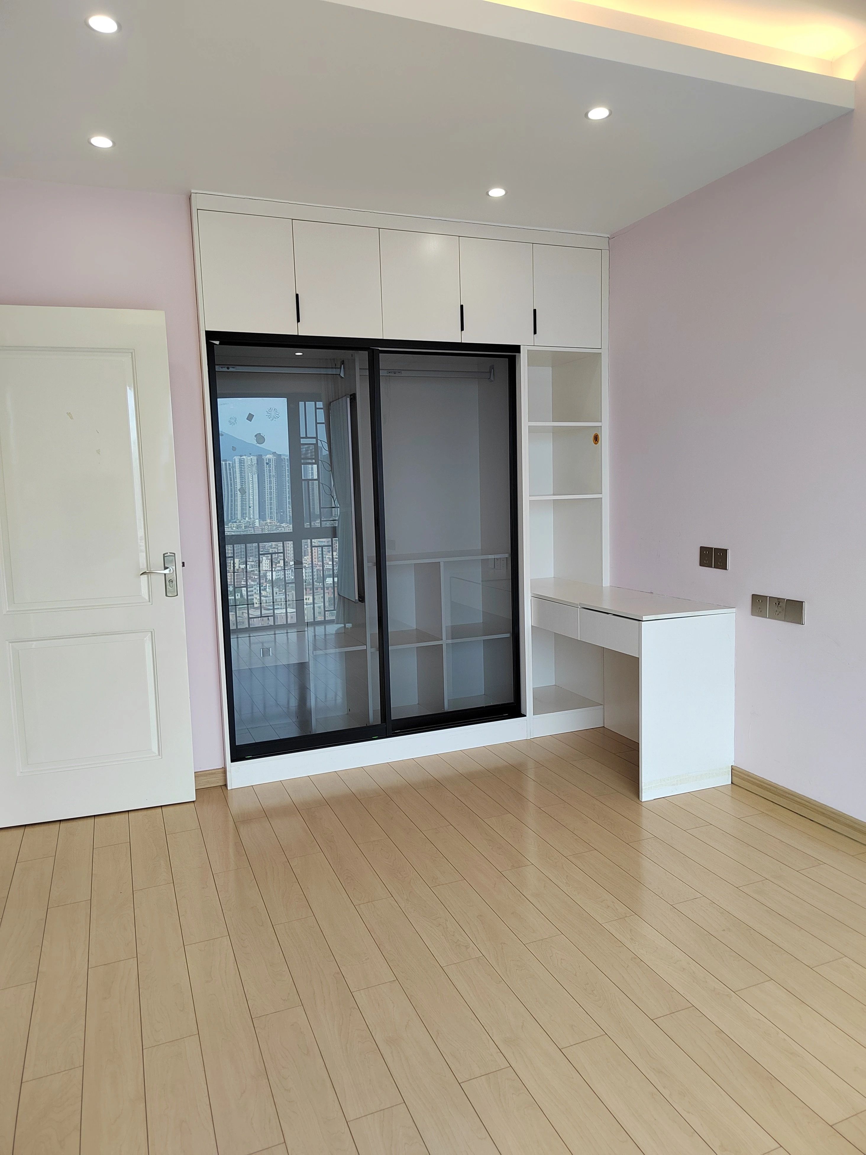 深圳英郡年华三期二手房房源图片