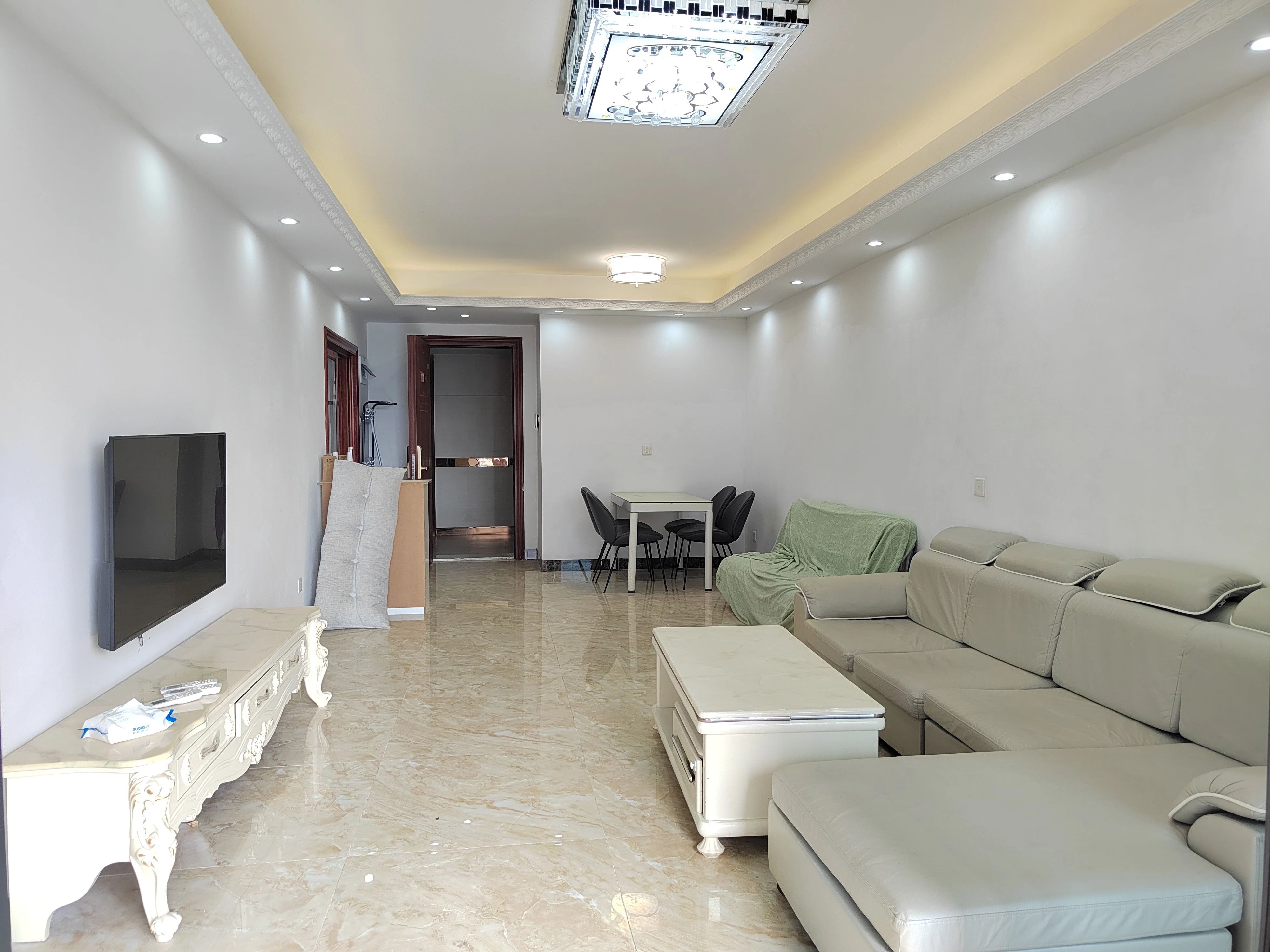 深圳英郡年华三期二手房房源图片