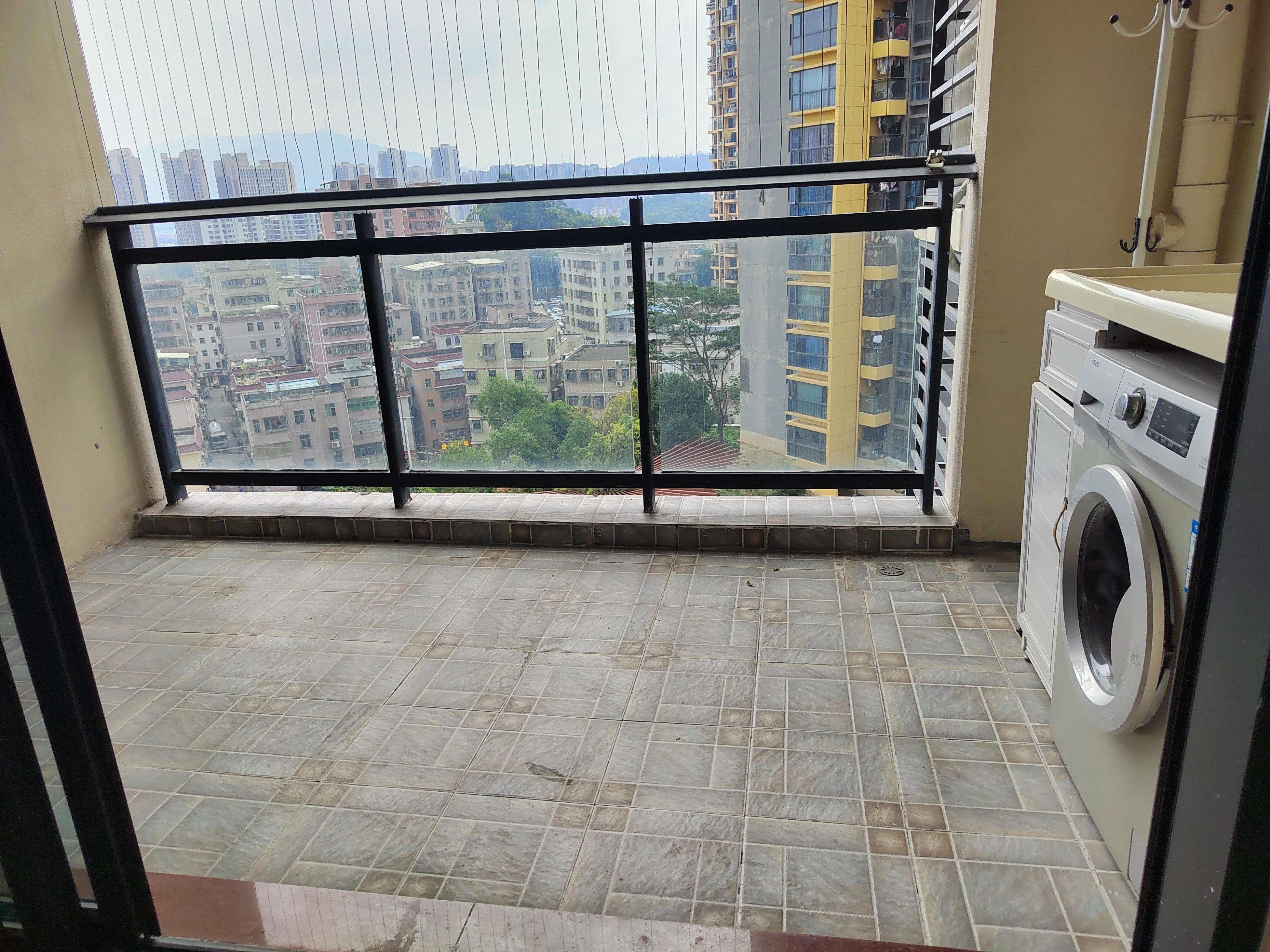 深圳英郡年华三期二手房房源图片