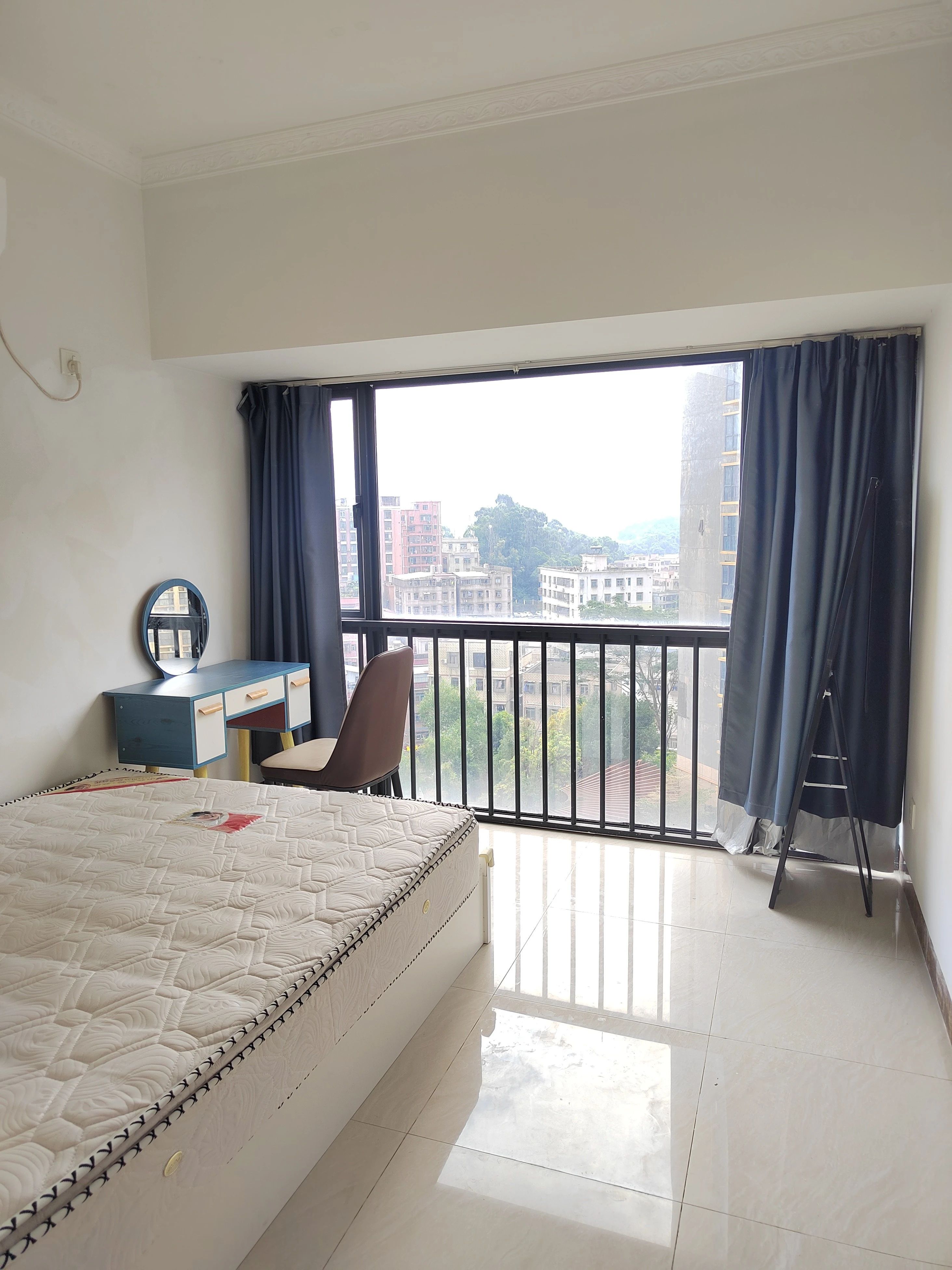 深圳英郡年华三期二手房房源图片