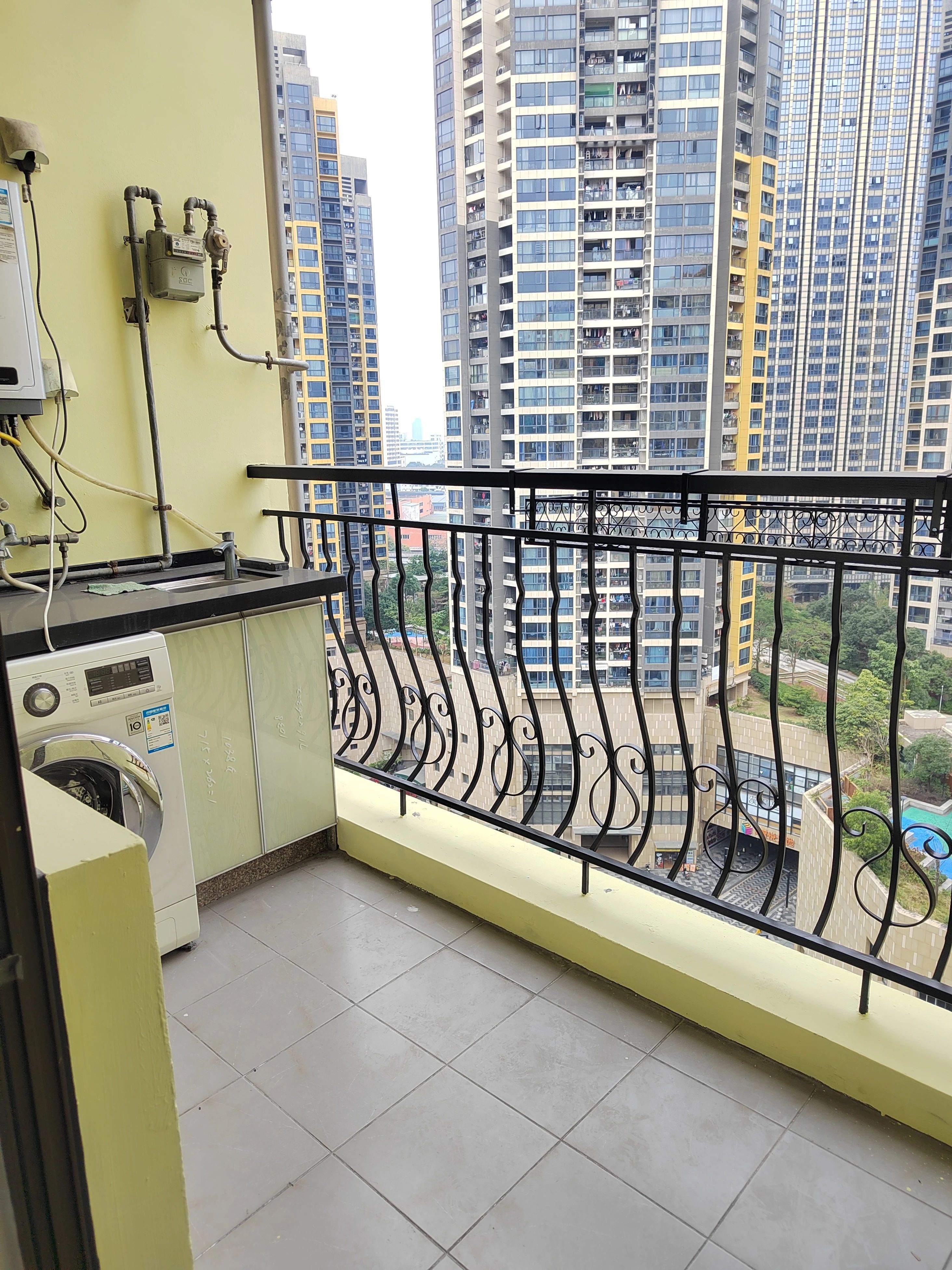 深圳英郡年华二手房房源图片