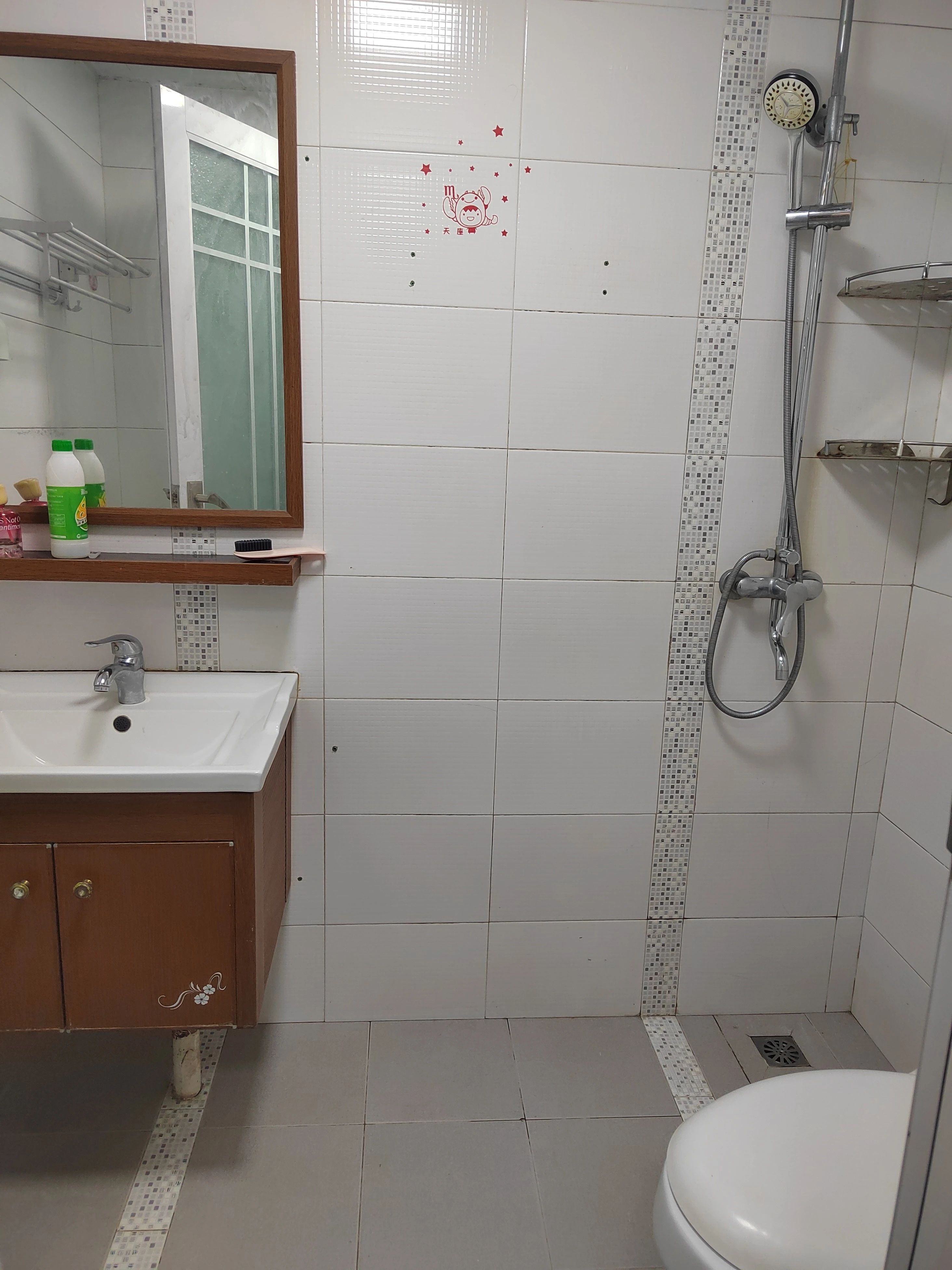 深圳英郡年华二手房房源图片