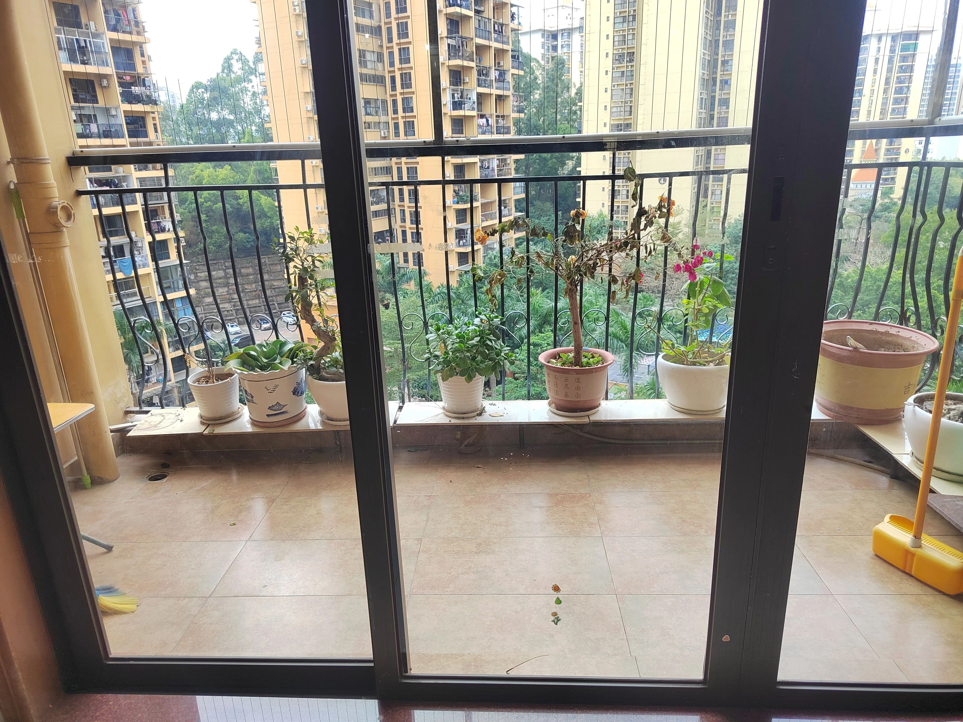 深圳英郡年华二手房房源图片