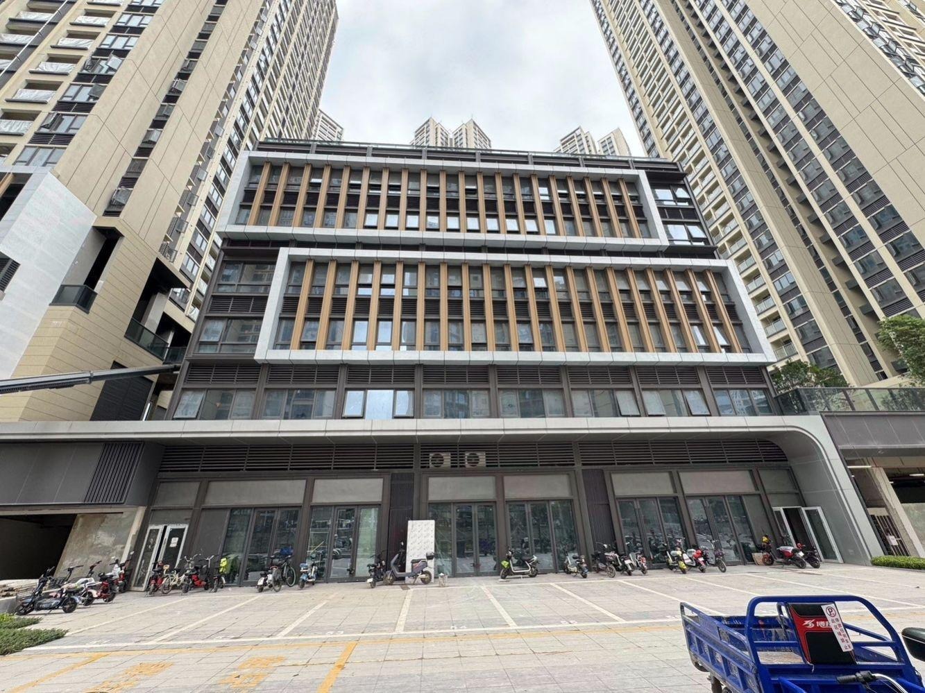 深圳保利招商雍山郡展示中心二手房房源图片