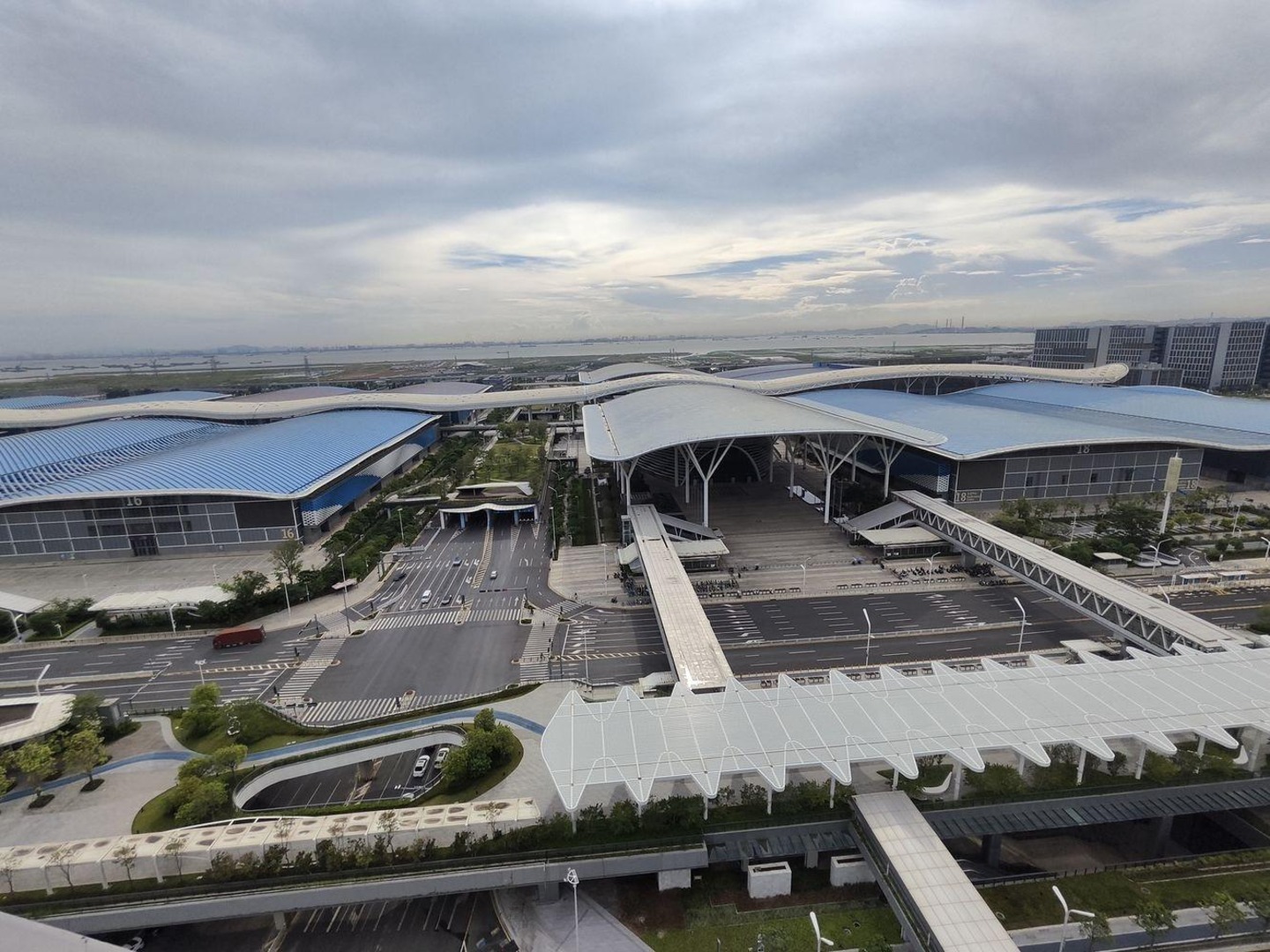 深圳会展湾中港广场二手房房源图片