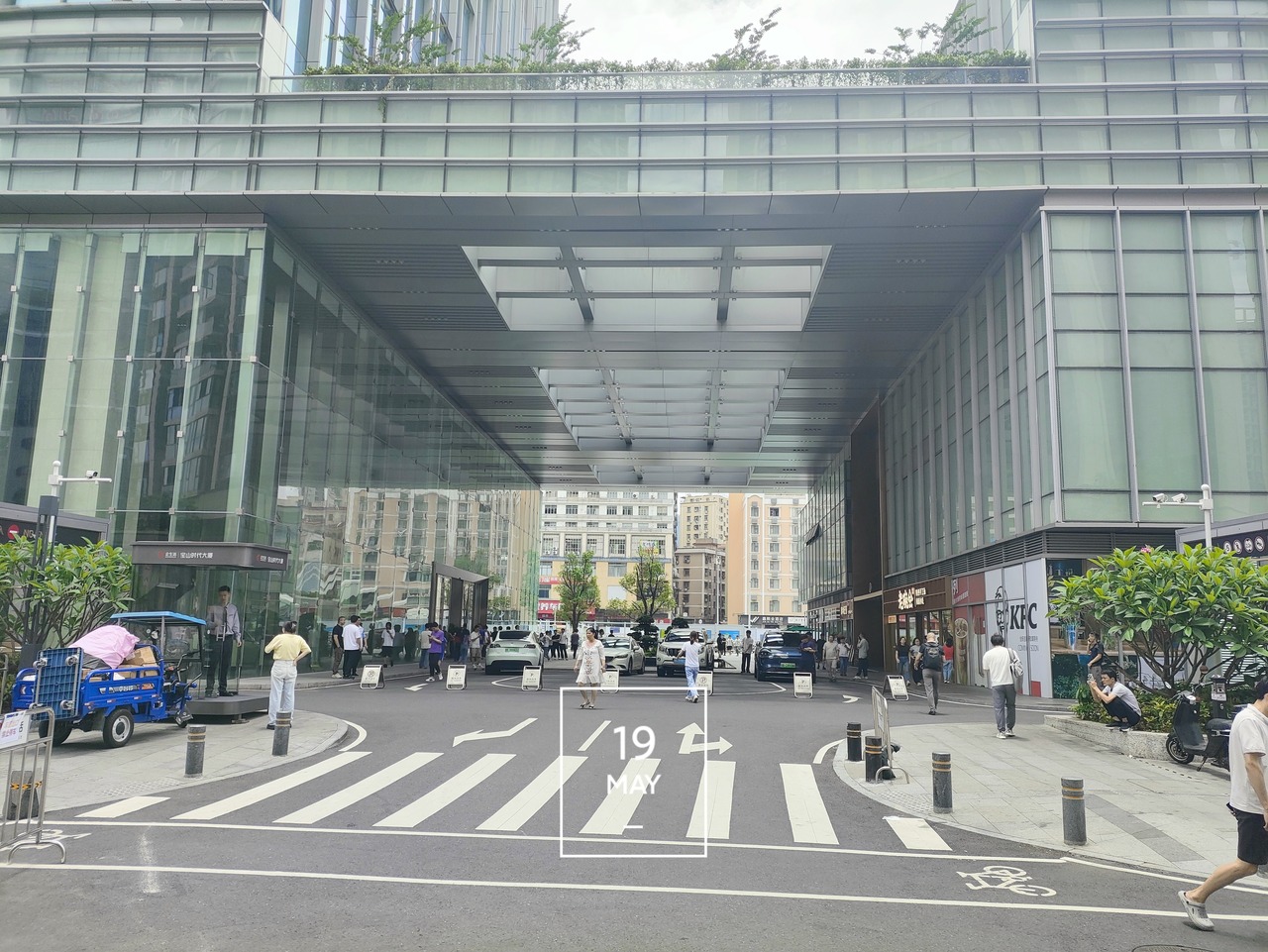 深圳鸿荣源博誉府二手房房源图片