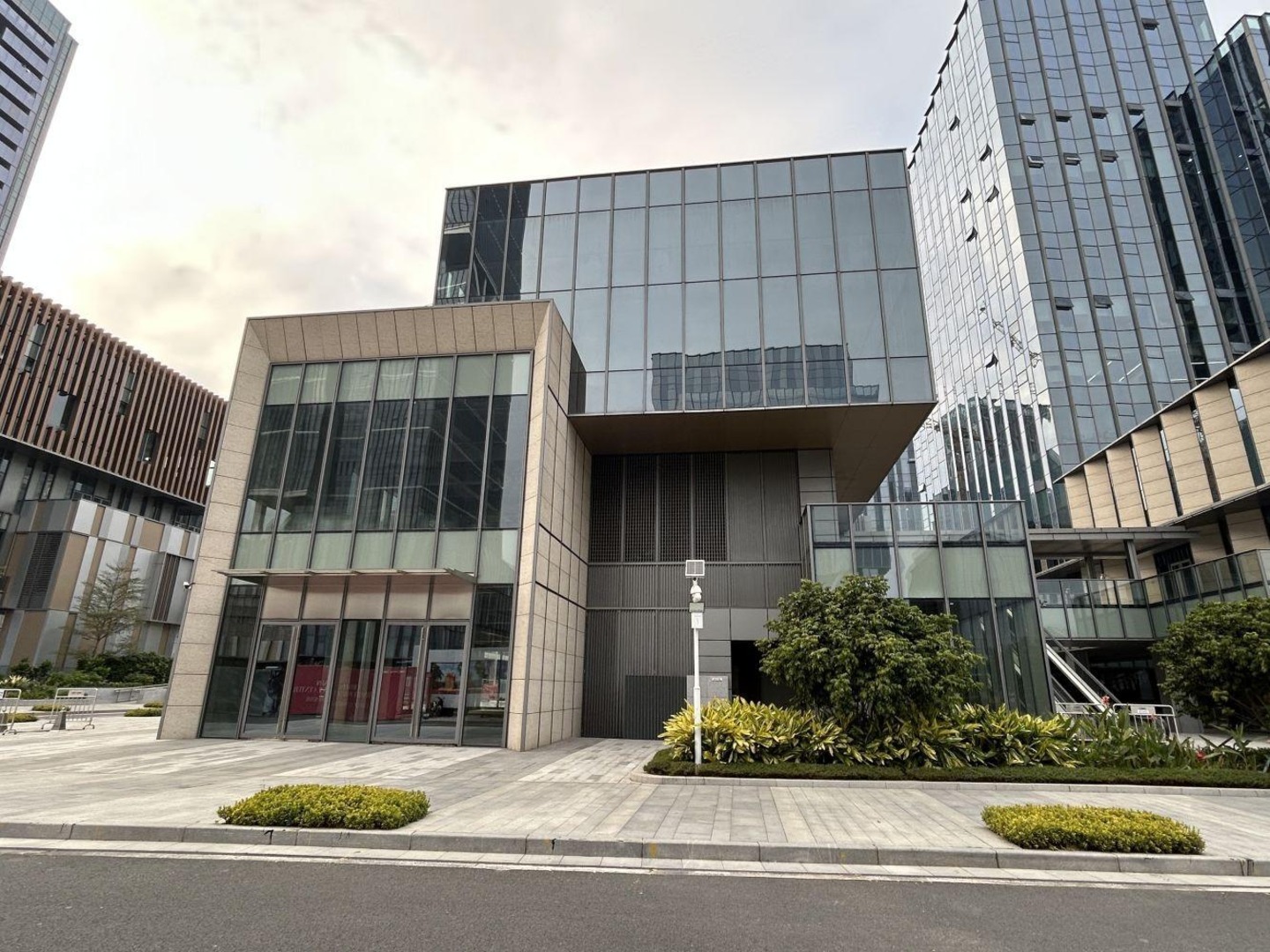 深圳中集前海国际中心二手房房源图片