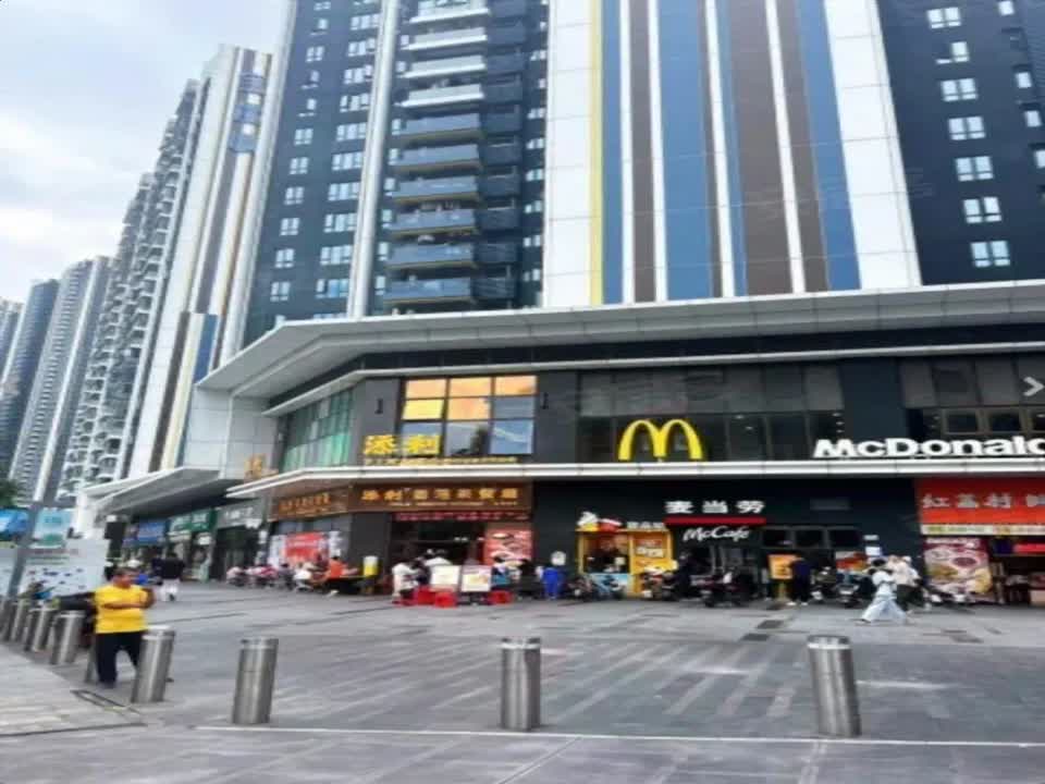 深圳西丽宝能环球汇二手房房源图片