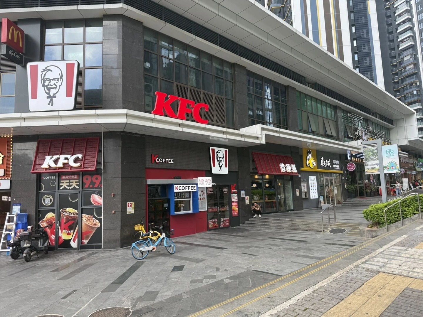 深圳宝能城美食街区二手房房源图片
