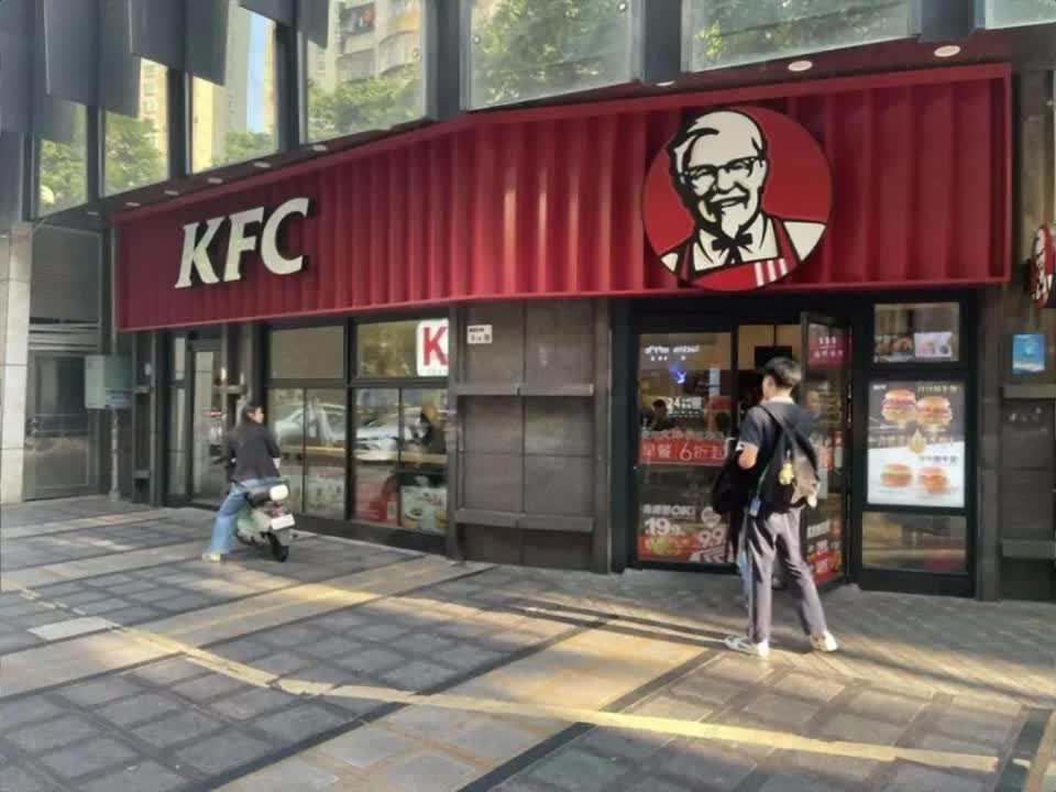 深圳君临天下二手房房源图片