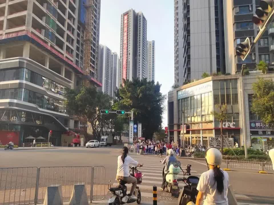 深圳壹成中心二手房房源图片