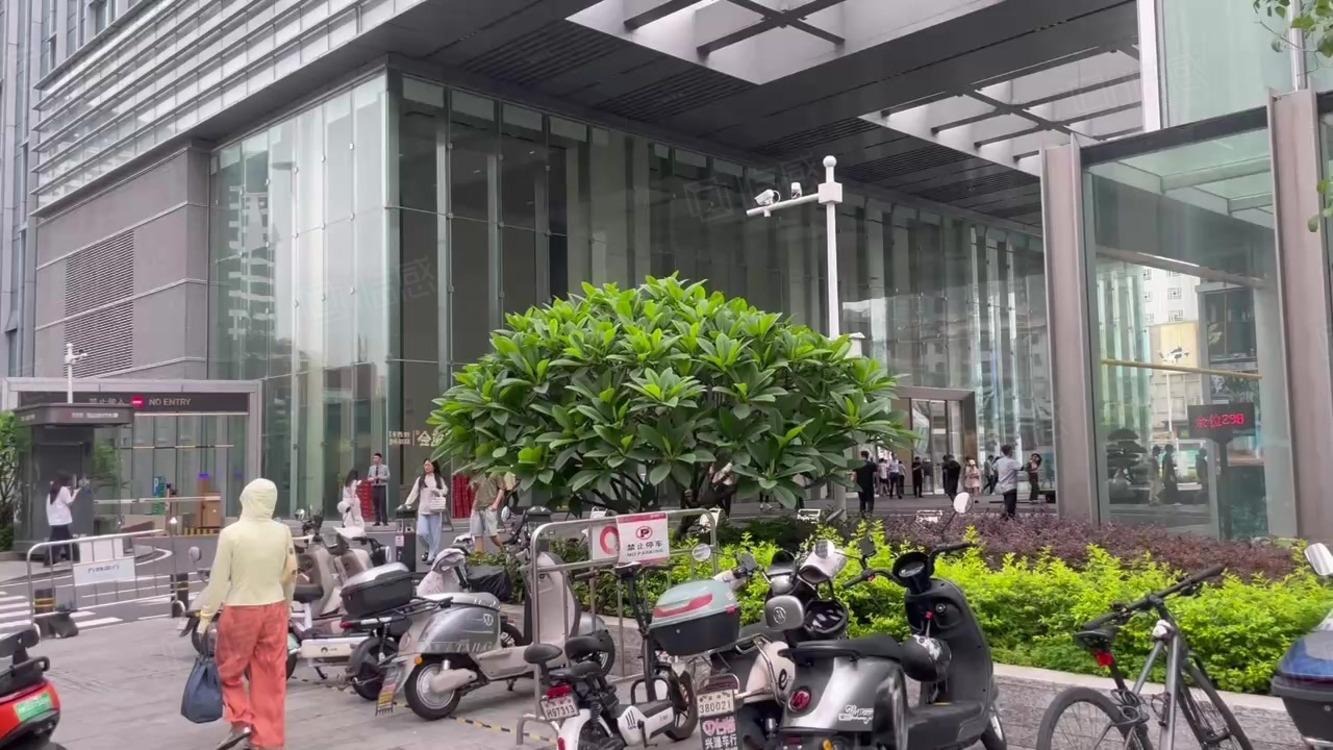深圳鸿荣源博誉府民田路商铺二手房房源图片