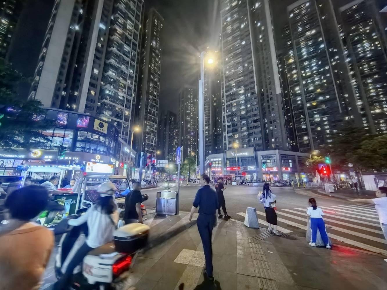 深圳鸿荣源壹城中心商铺二手房房源图片