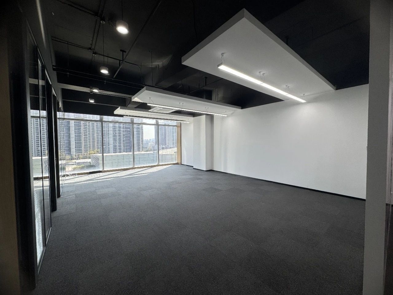 深圳会展湾中港广场二手房房源图片