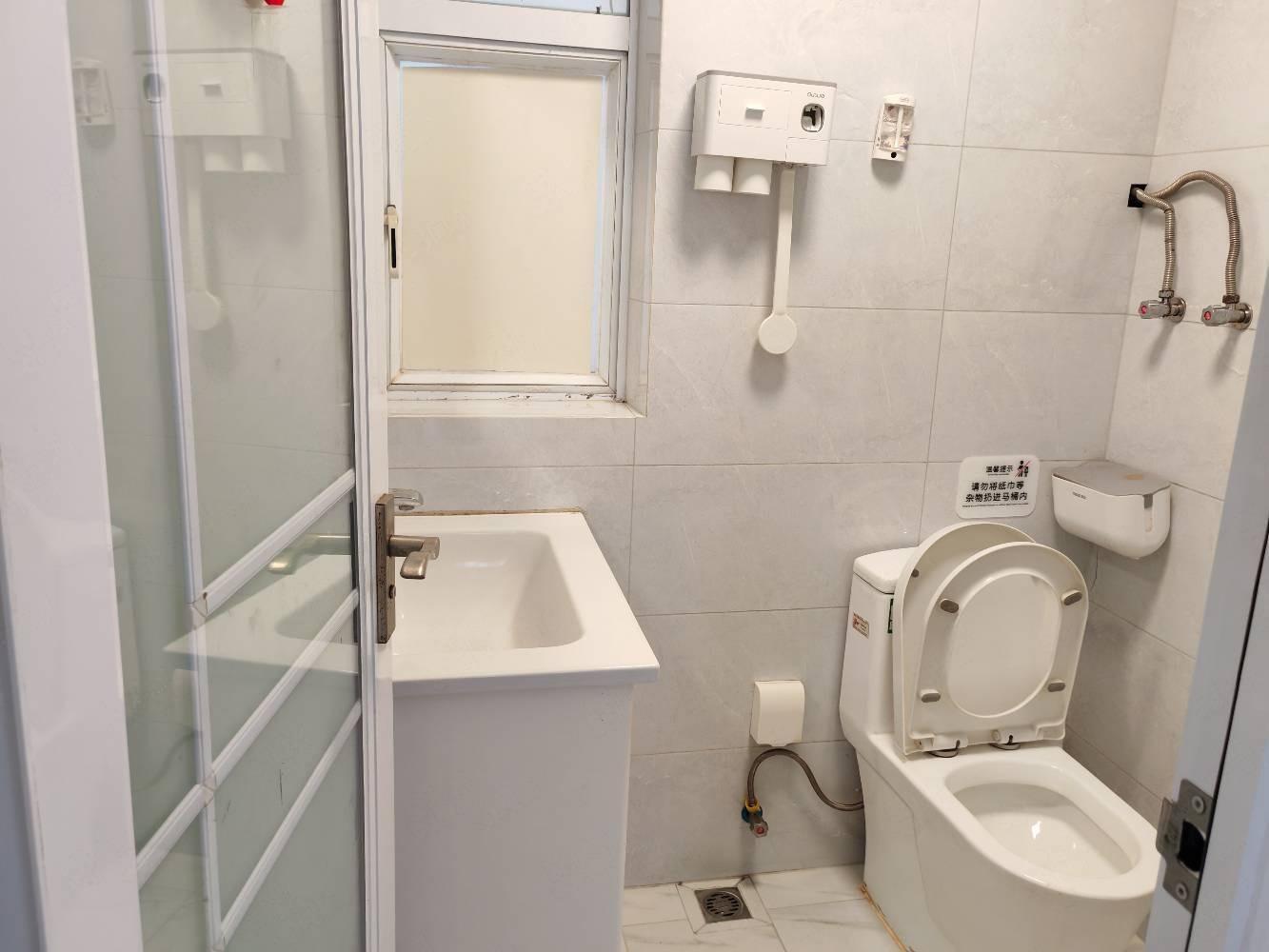 深圳金城大厦(罗湖)二手房房源图片