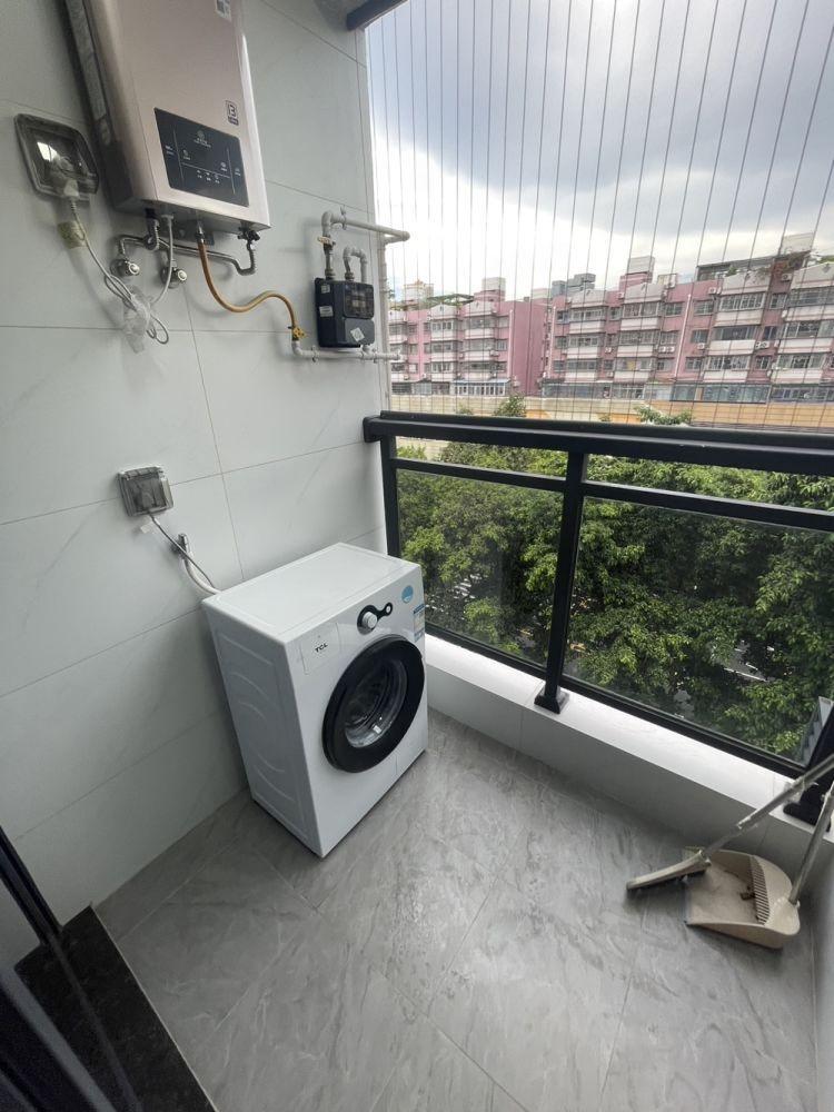 深圳轻铁东小区二手房房源图片