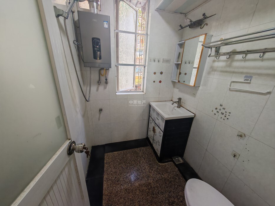 深圳桂园住宅楼二手房房源图片