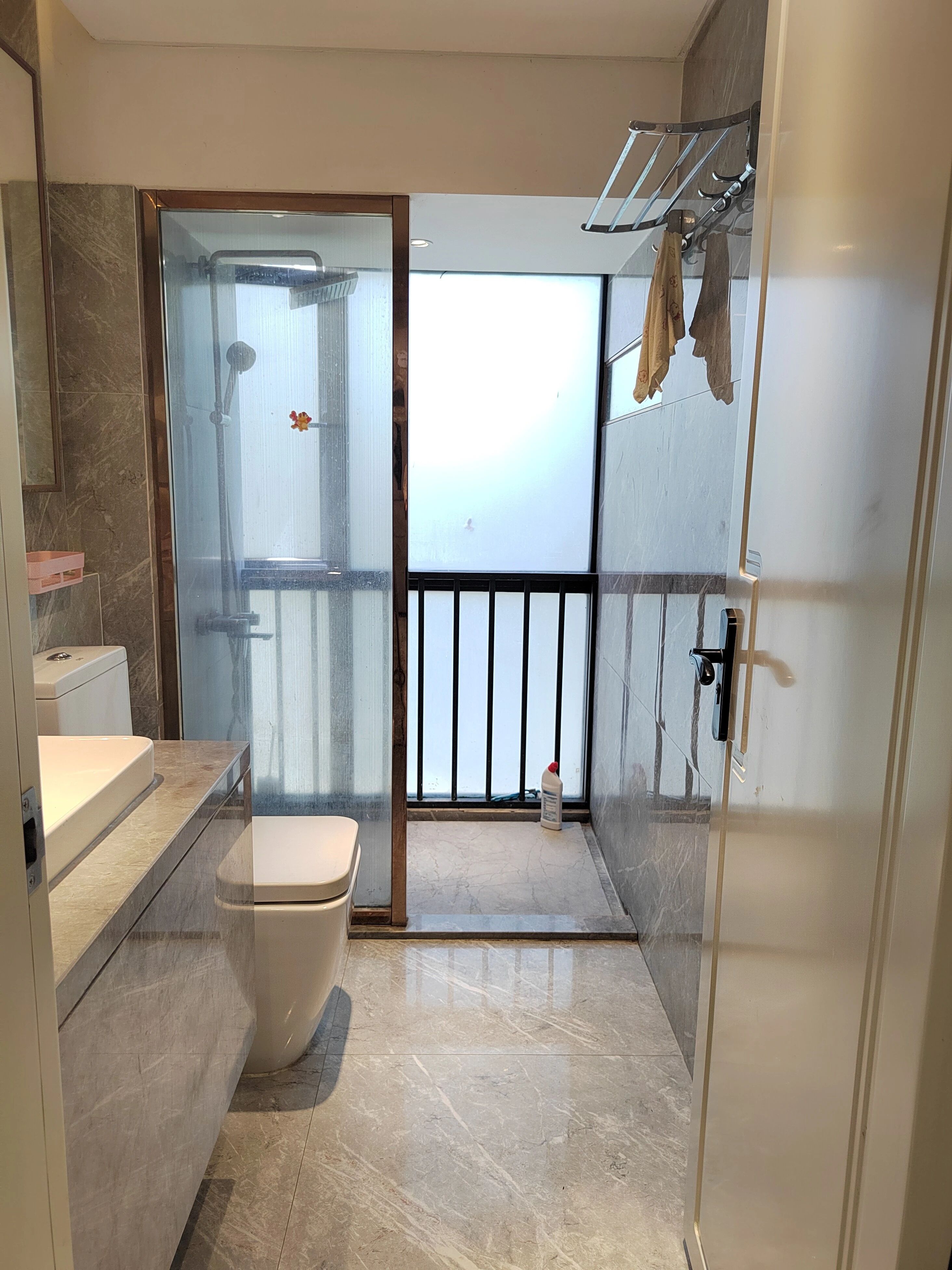 深圳英郡年华三期二手房房源图片