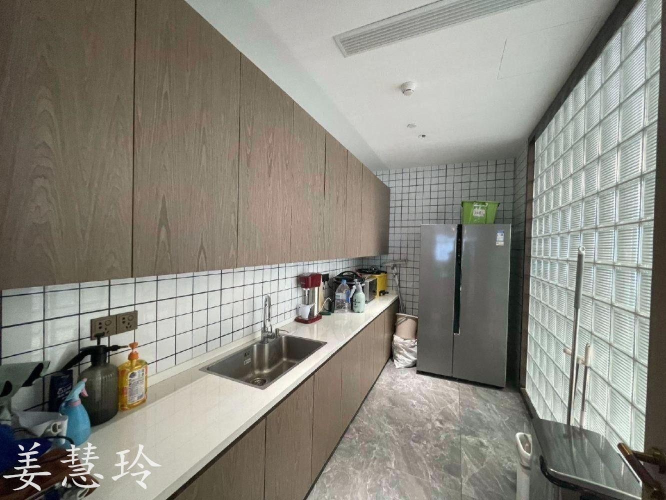 深圳前海深港基金小镇二手房房源图片