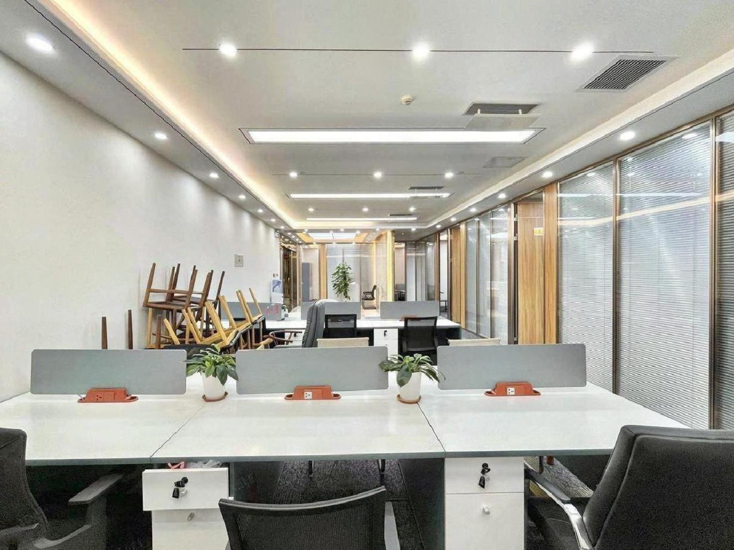 深圳新世界中心二手房房源图片