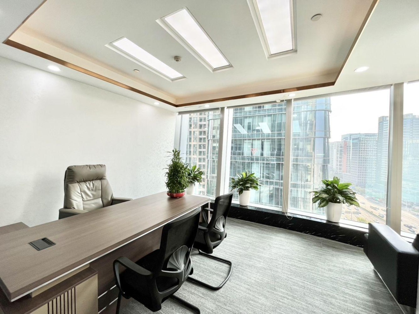 深圳新世界中心二手房房源图片