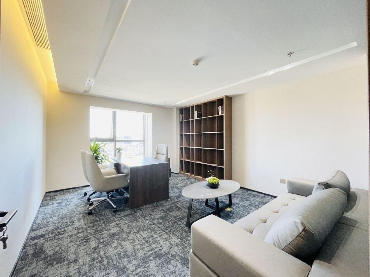 深圳前海卓越宝中时代广场二手房房源图片