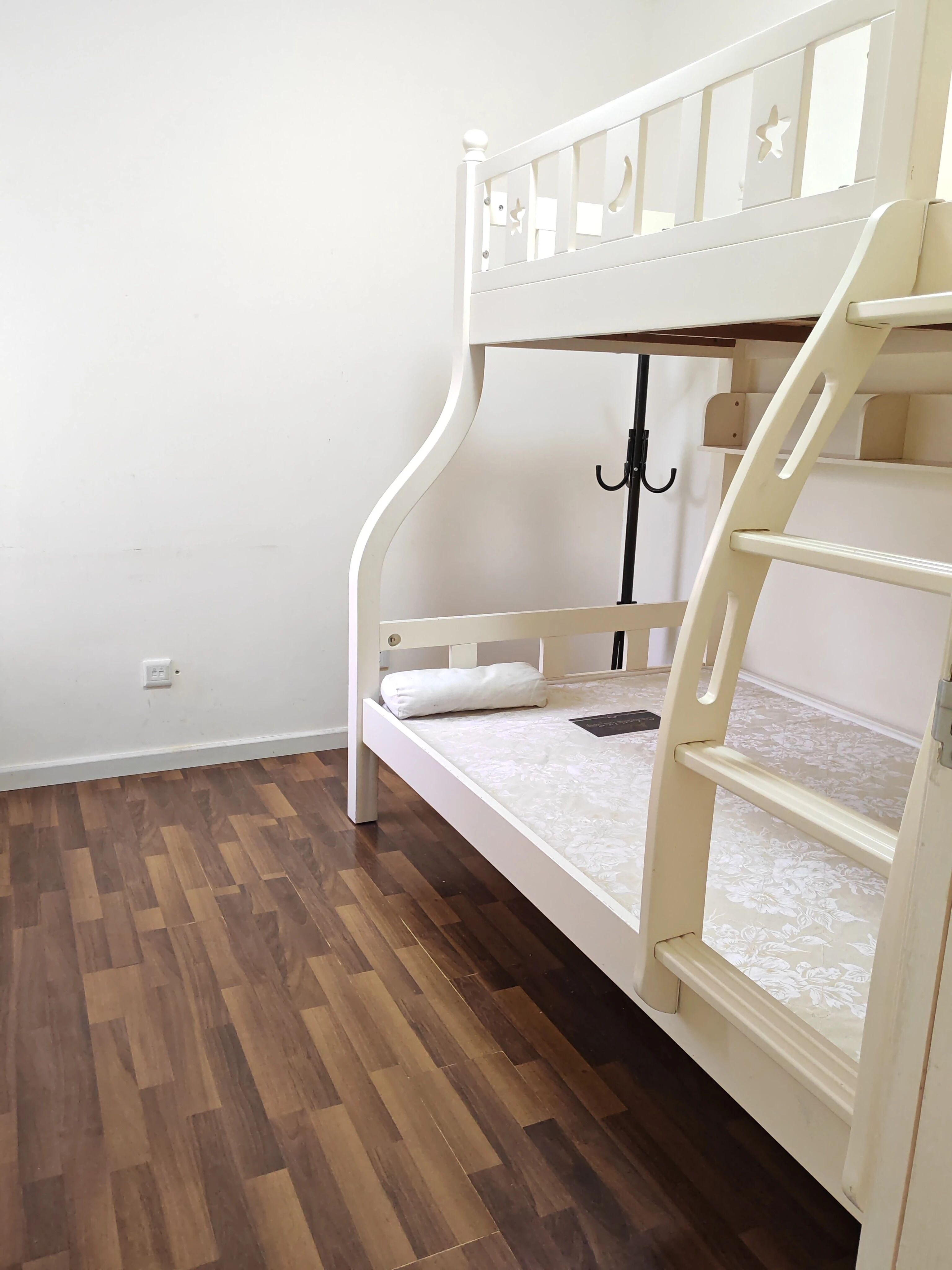 深圳英郡年华花园一期二手房房源图片